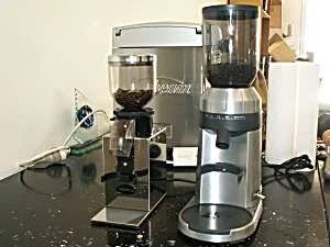 The Sunbeam EM0480 Grinder next to the Nemox Lux. The burr set in these 2 grinders is identical (and interchangeable).
