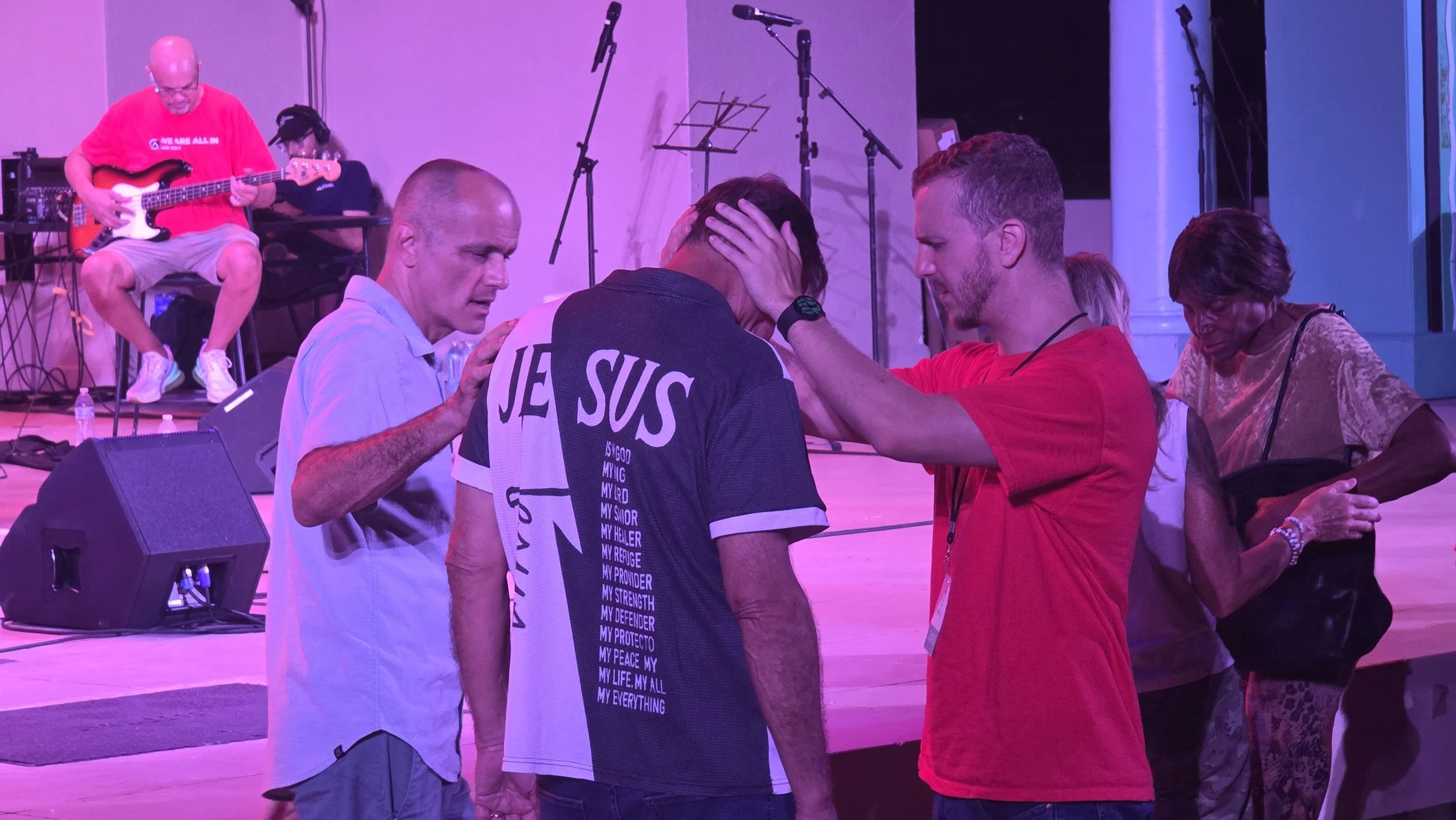 praying.jpg