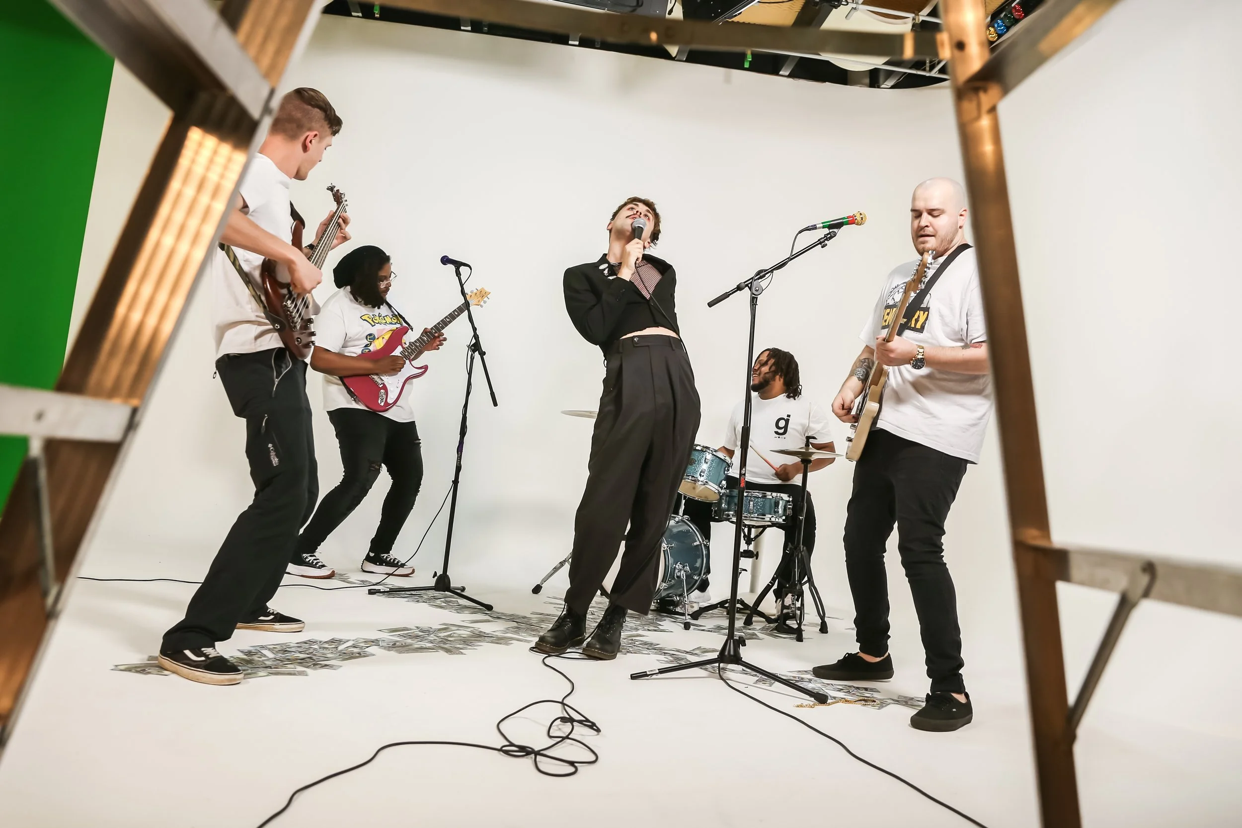 2022 pulses. behind the scenes music video