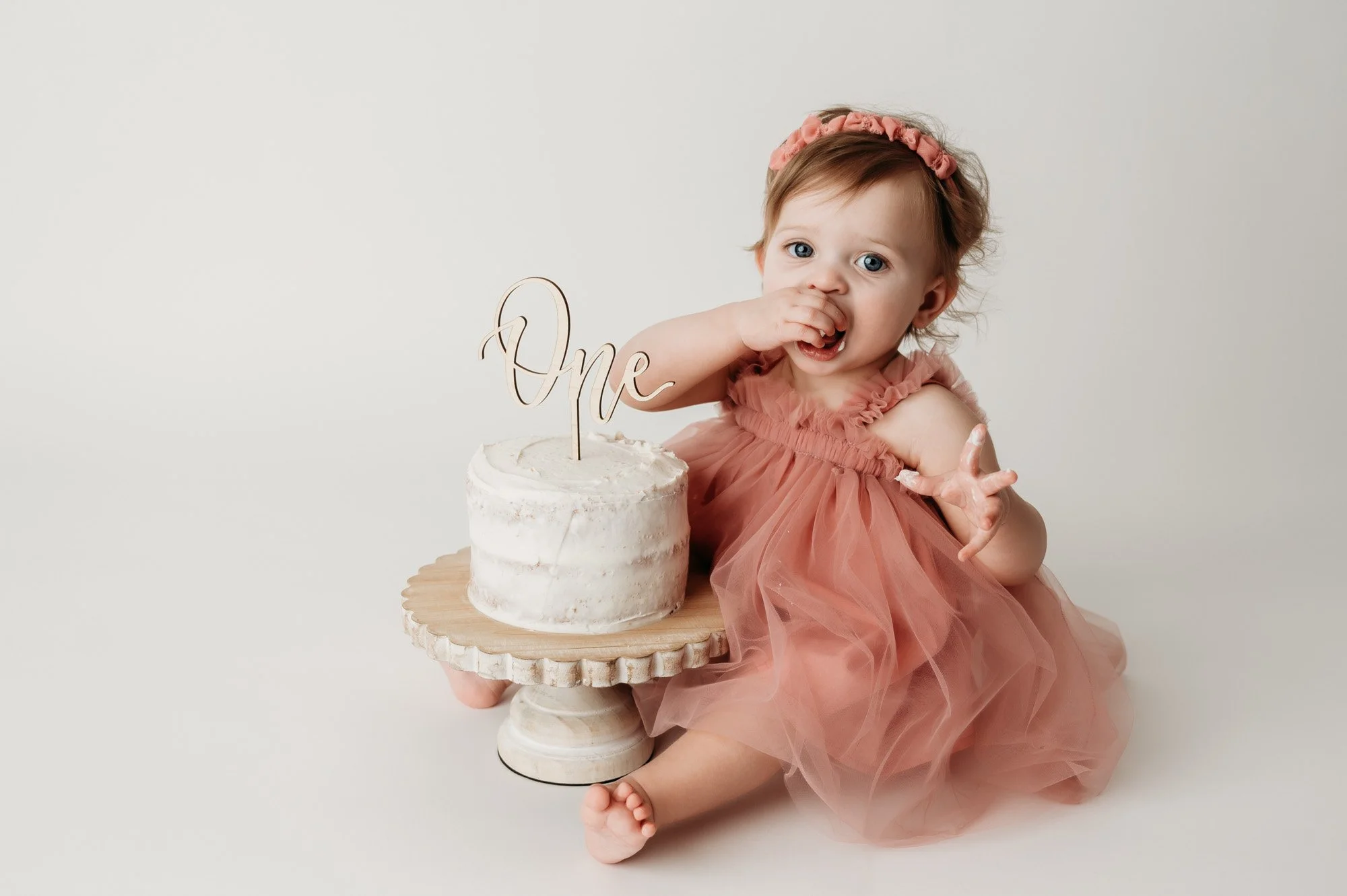 one-year-cake-smash-girl-indianapolis-fishers-photographer-44-2.jpg