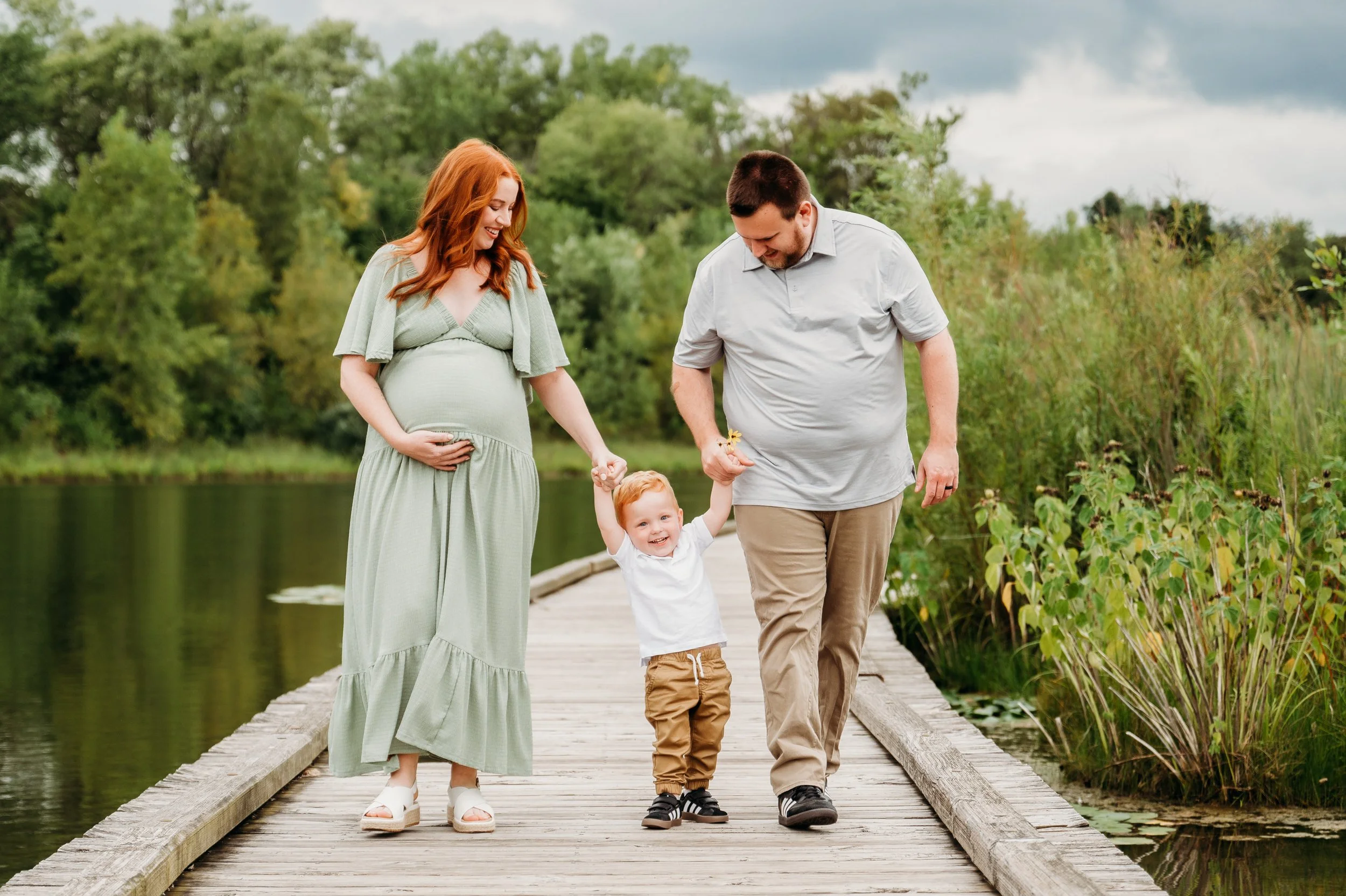 family-maternity-indianapolis-fishers-photographer.jpg