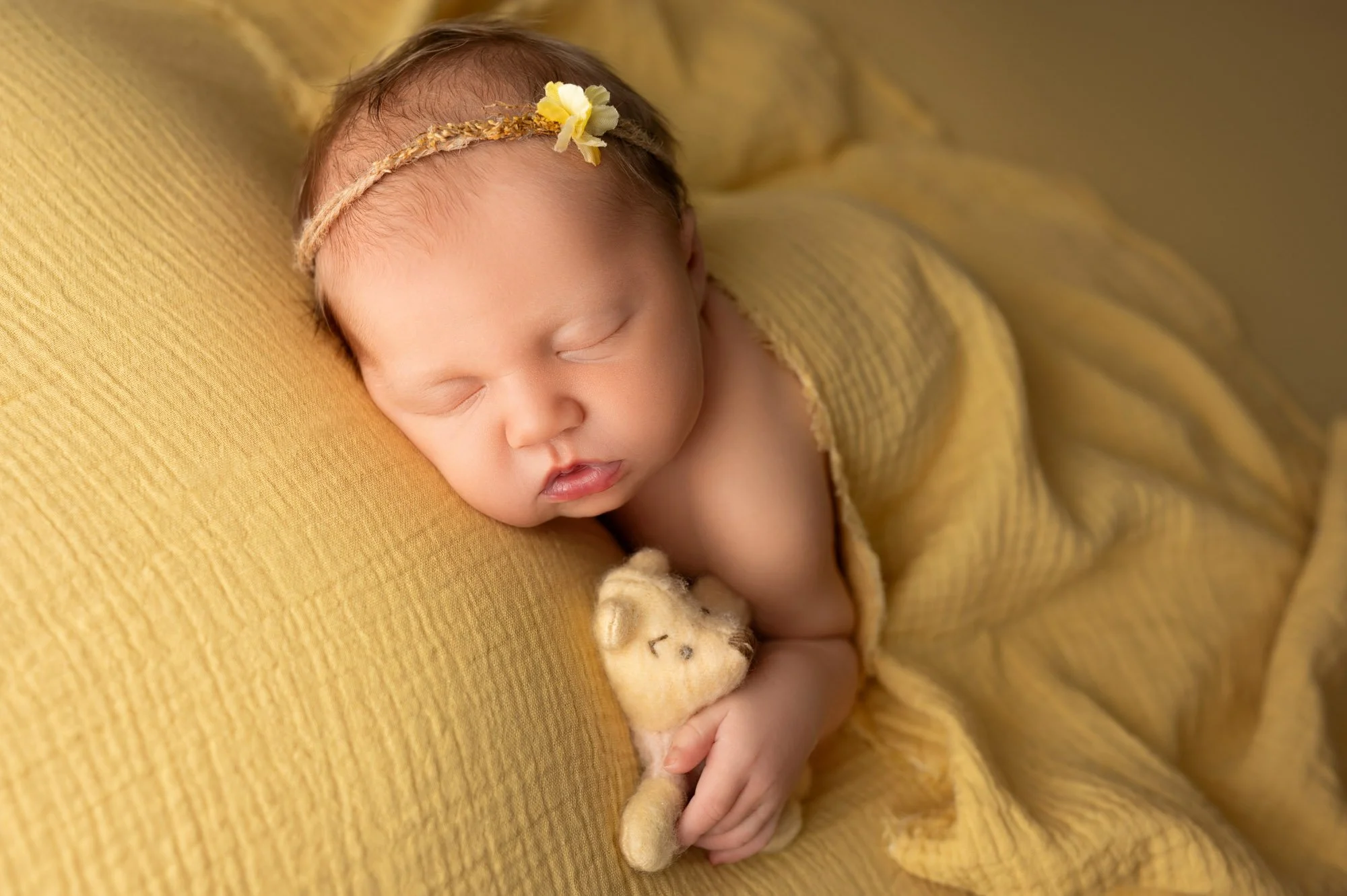 newborn-3-weeks-old-girl-indianapolis-fishers-photographer-9.jpg