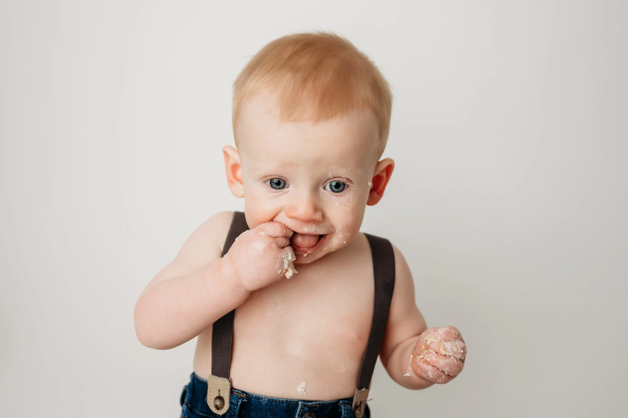 one-year-cake-smash-boy-indianapolis-fishers-photographer-35-2.jpg