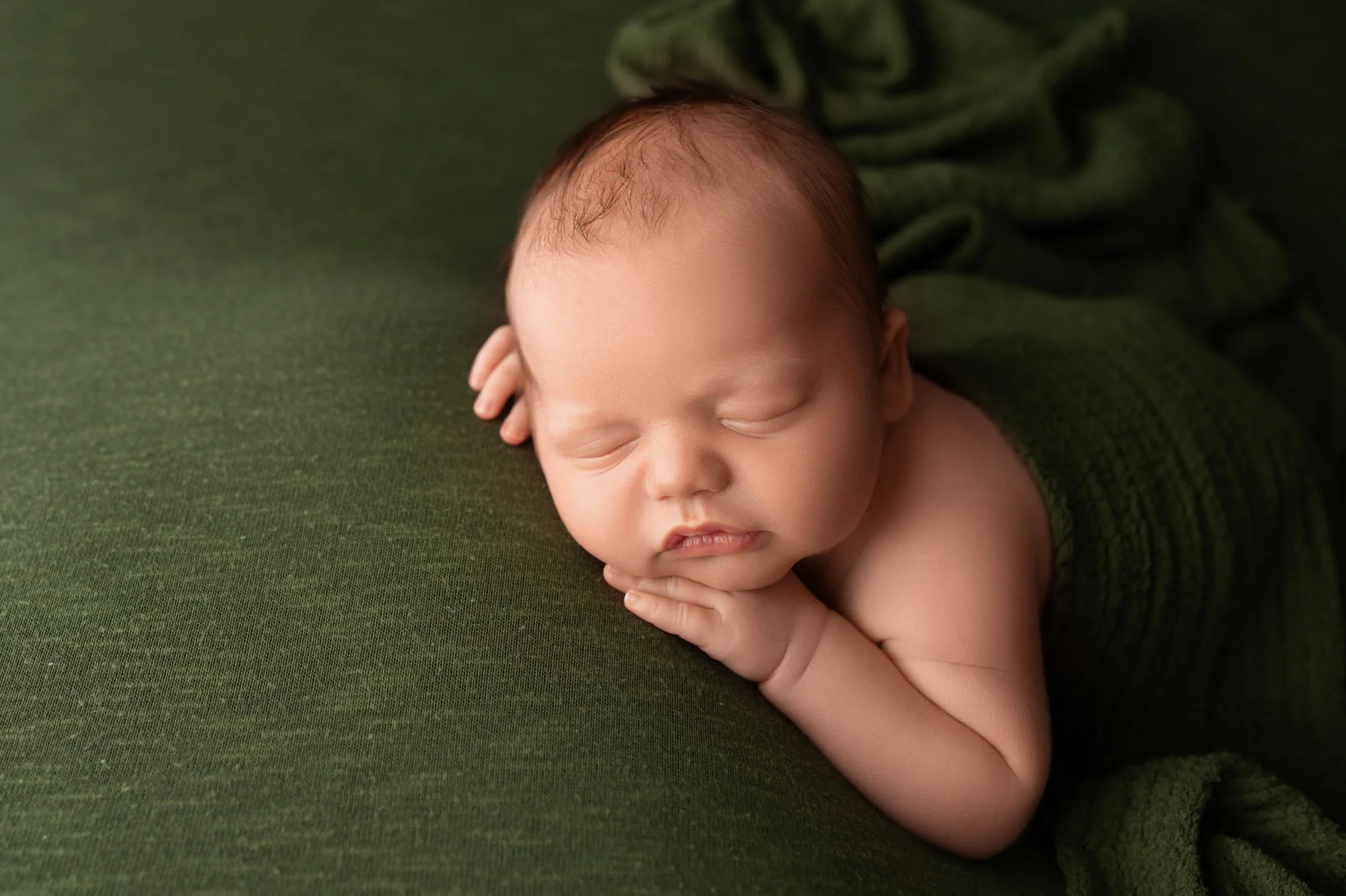 newborn-4-weeks-old-boy--girl-indianapolis-fishers-photographer-14.jpg