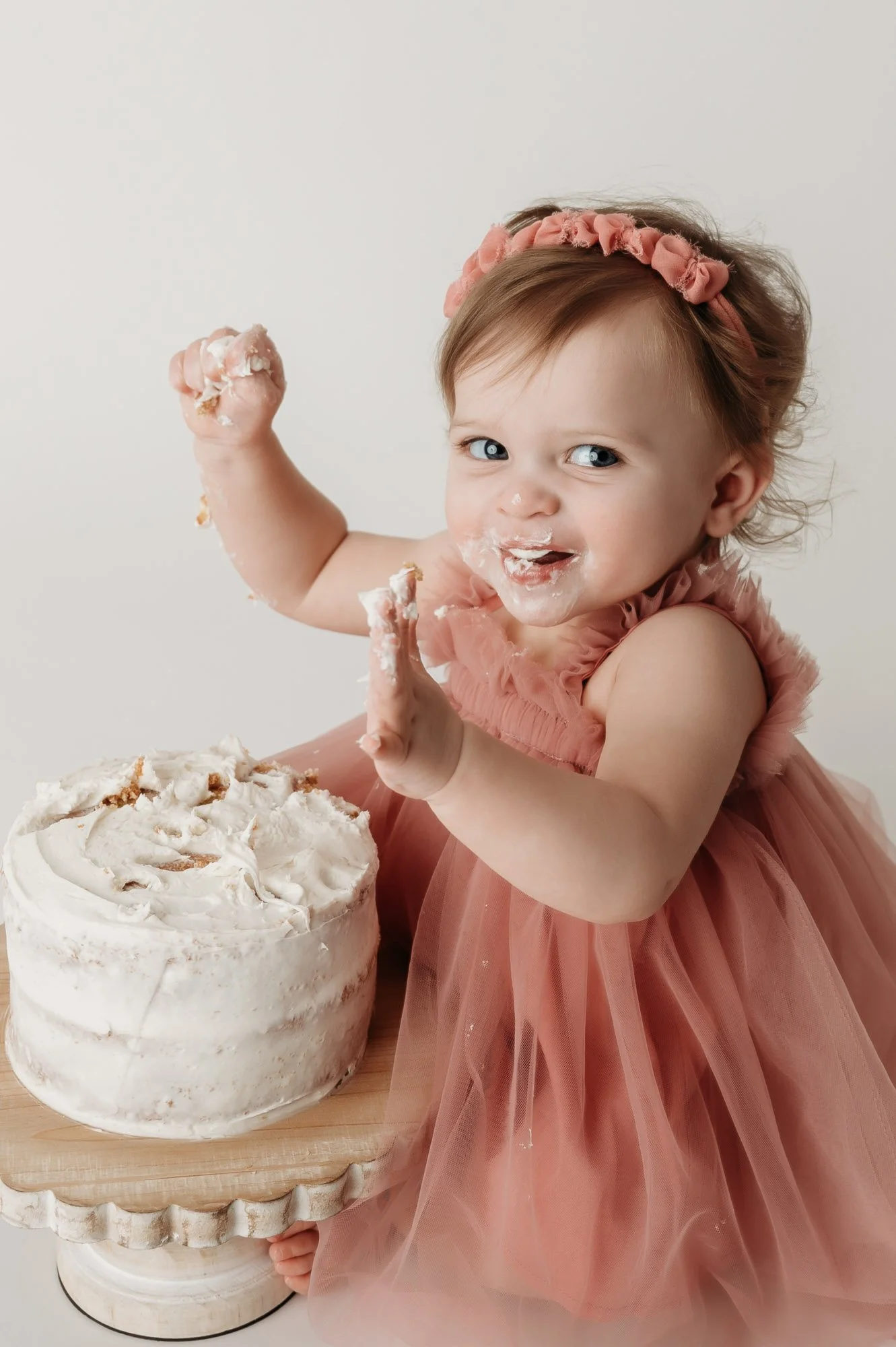 one-year-cake-smash-girl-indianapolis-fishers-photographer-51-2.jpg