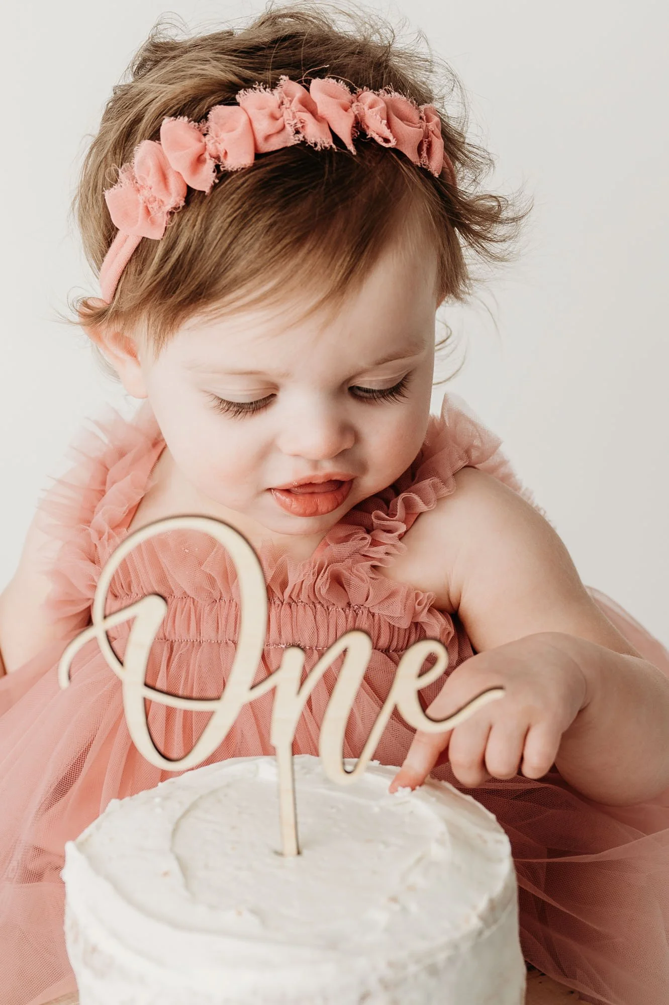 one-year-cake-smash-girl-indianapolis-fishers-photographer-29-2.jpg