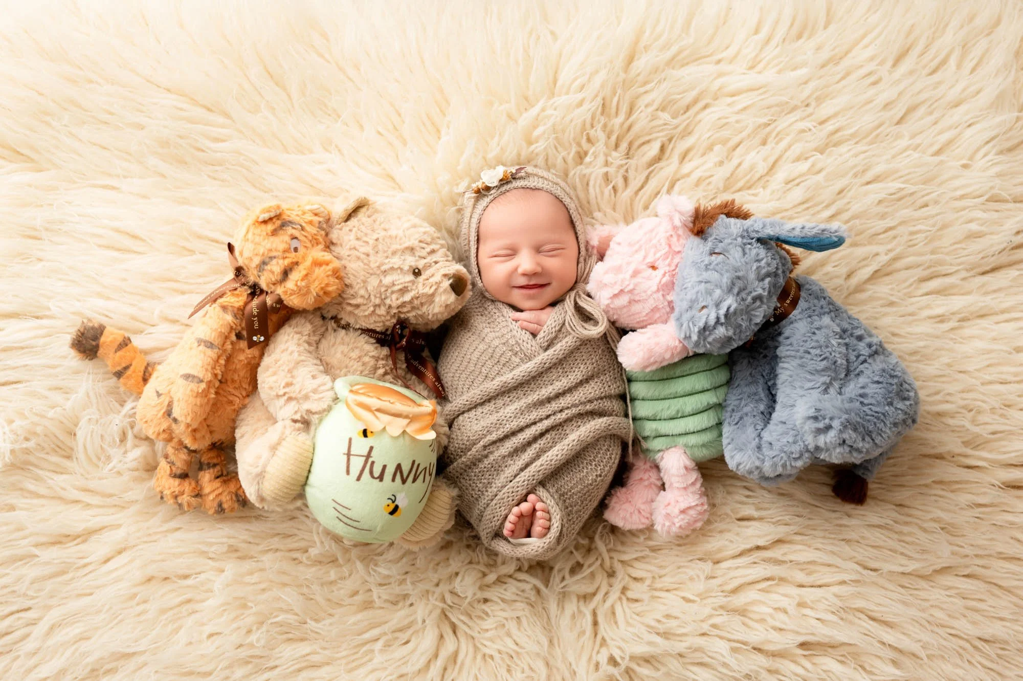 newborn-3-weeks-old-girl-indianapolis-fishers-photographer.jpg