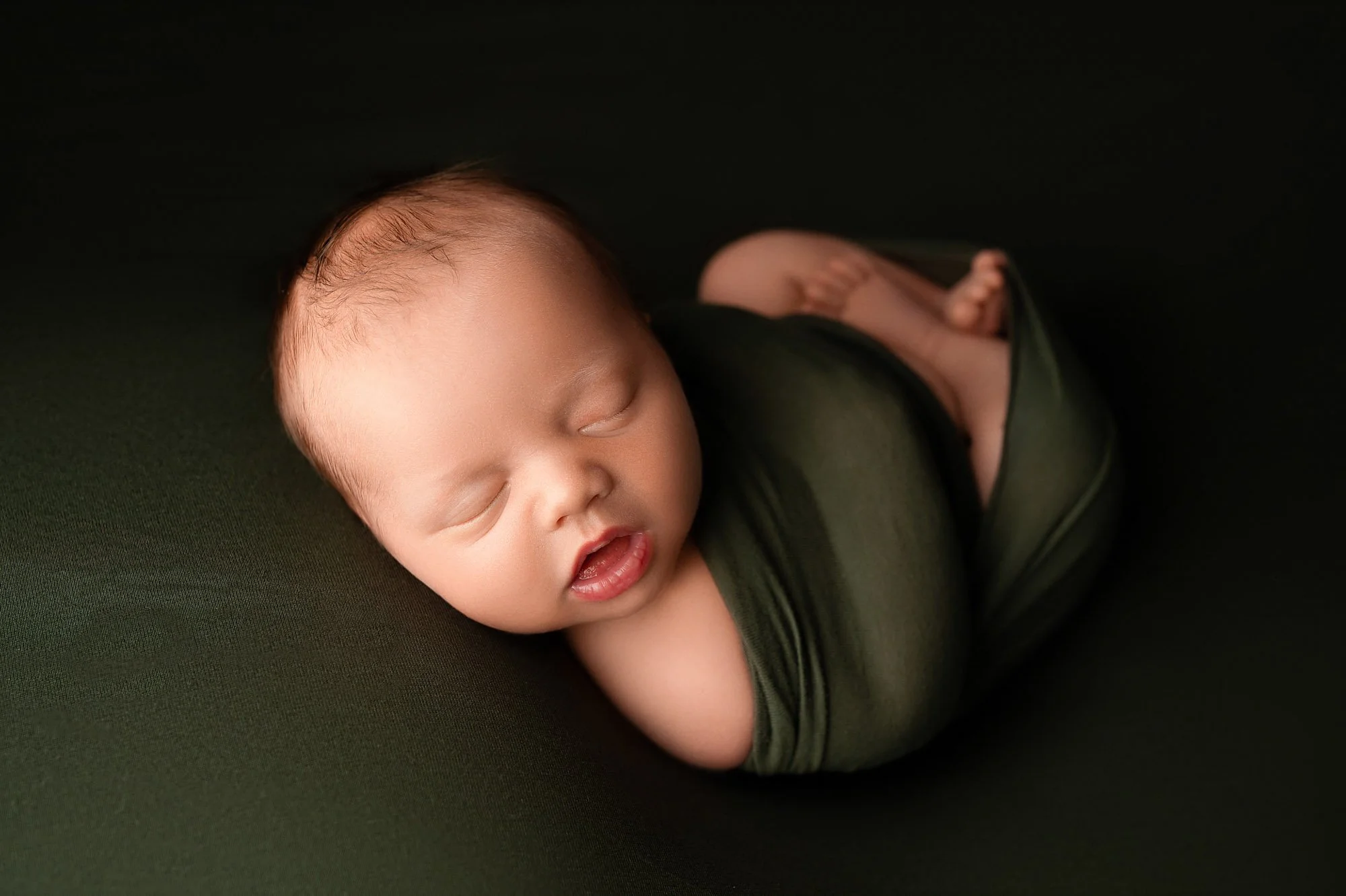 newborn-4-weeks-old-boy--girl-indianapolis-fishers-photographer-15.jpg