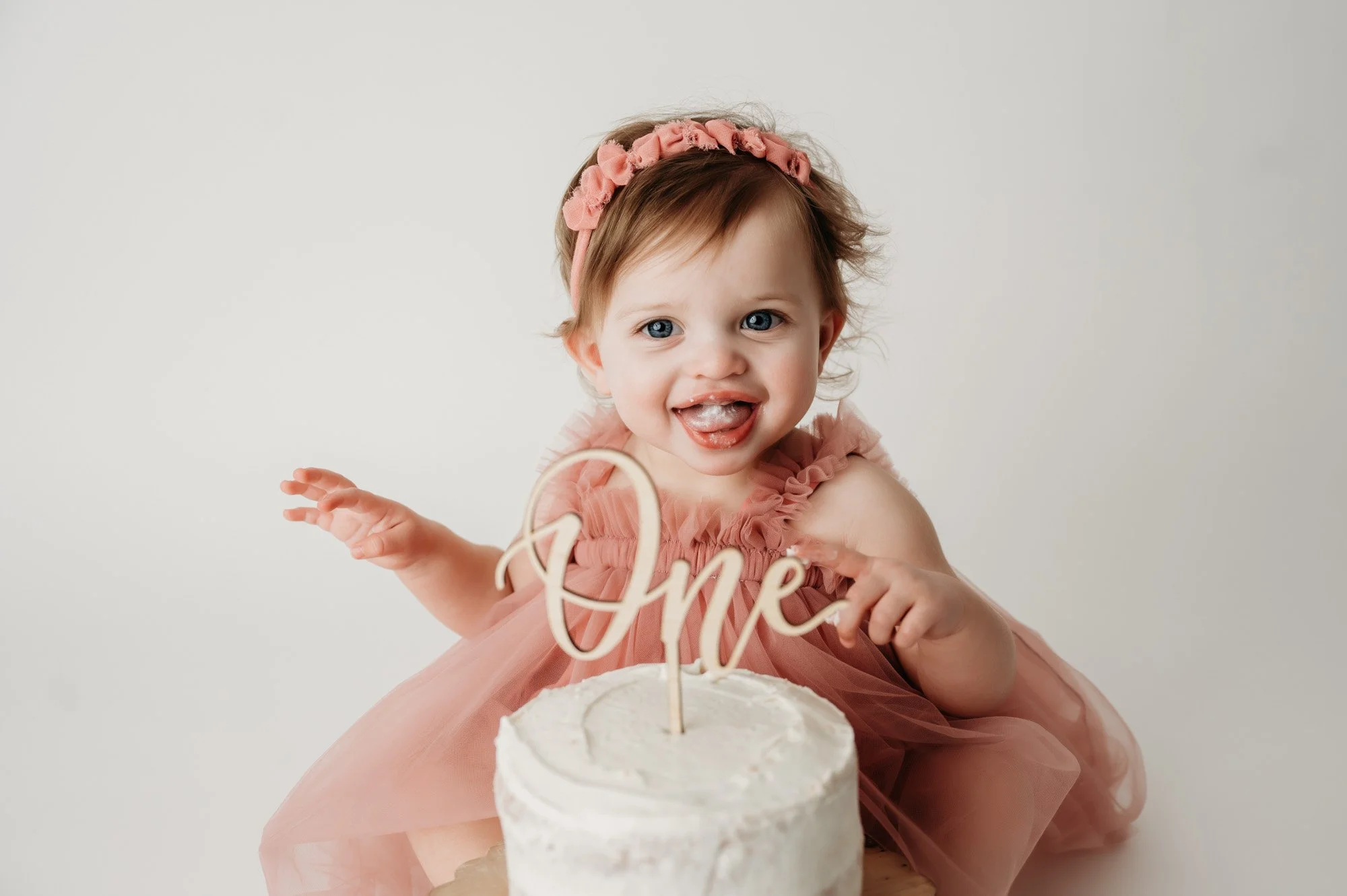 one-year-cake-smash-girl-indianapolis-fishers-photographer-36-2.jpg