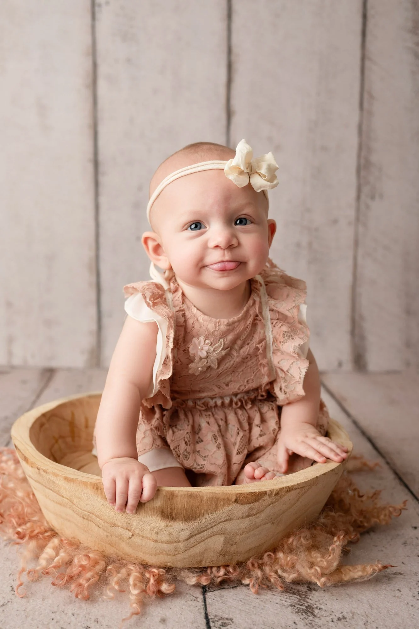 six-month-girl-indianapolis-fishers-photographer.jpg