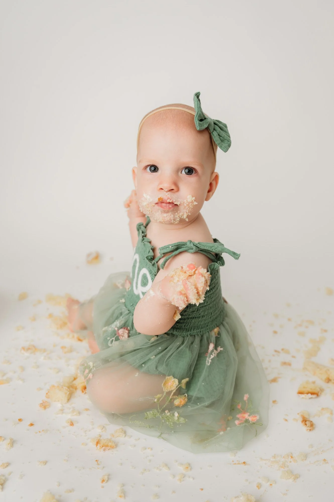 cake-smash-girl-indianapolis-fishers-photographer.jpg
