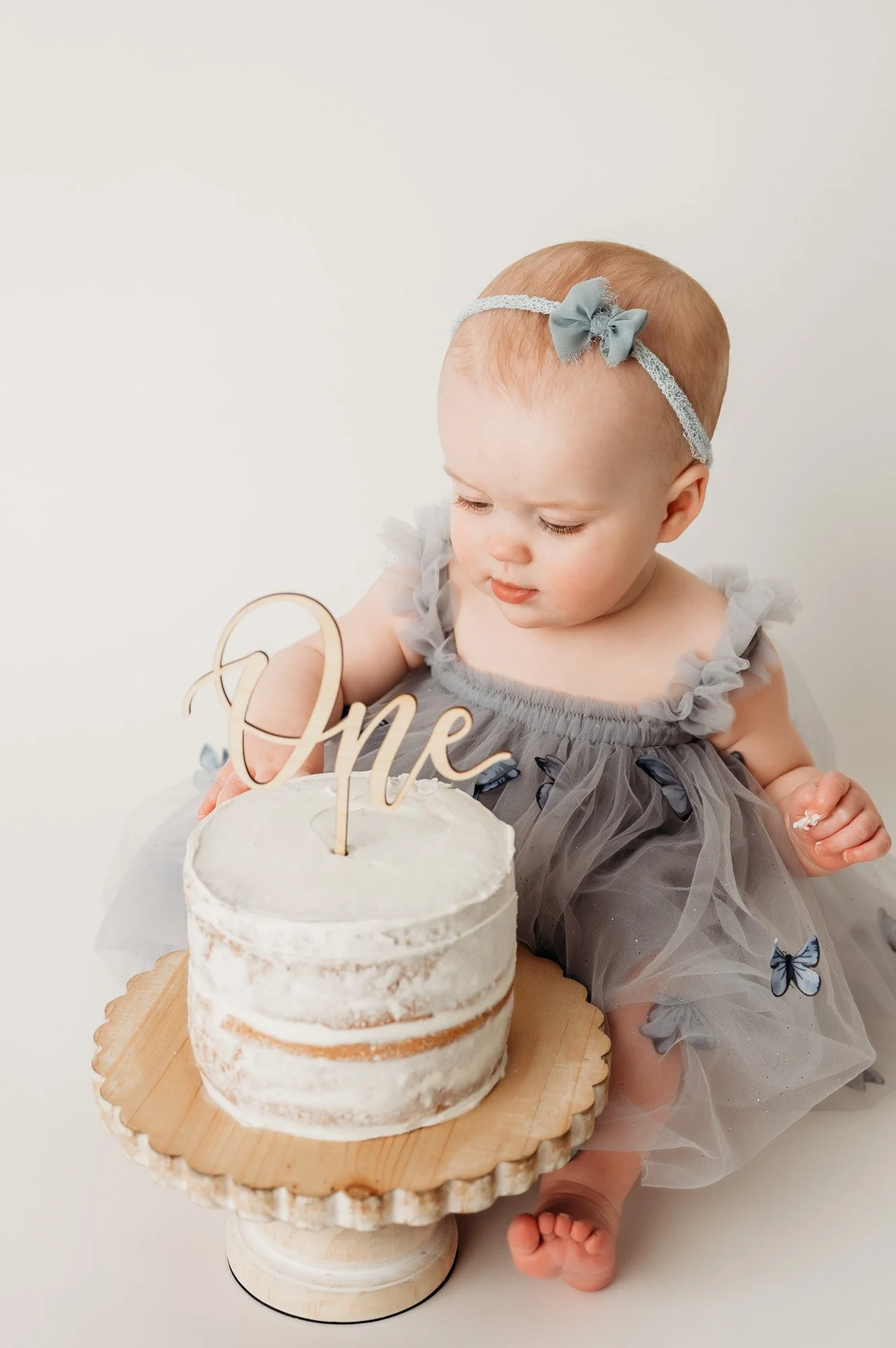 one-year-boy-first-year-cake-smash-indianapolis-fishers-photographer-30-2.jpg