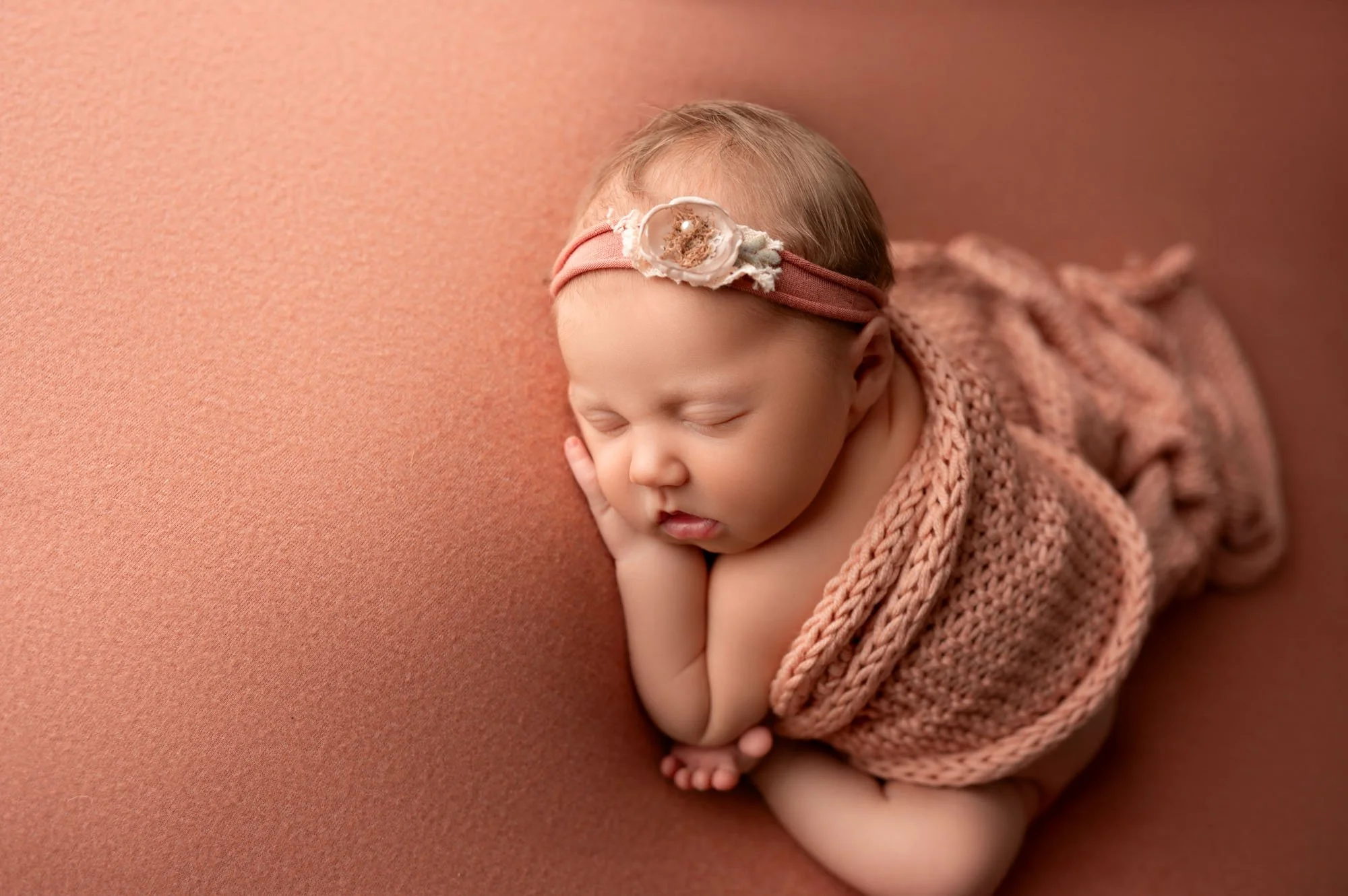 newborn-3-weeks-old-girl-indianapolis-fishers-photographer-8.jpg