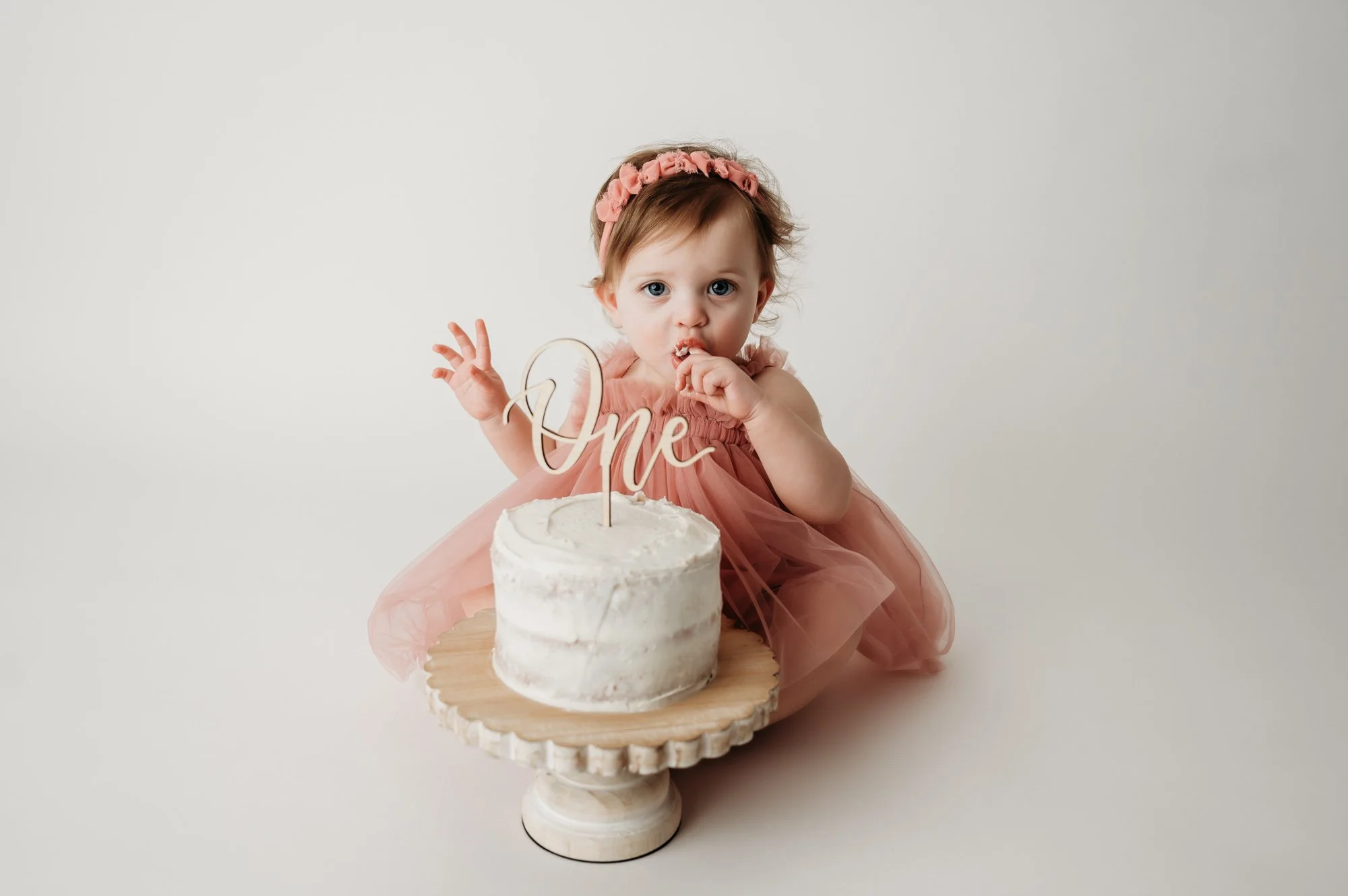 one-year-cake-smash-girl-indianapolis-fishers-photographer-38-2.jpg