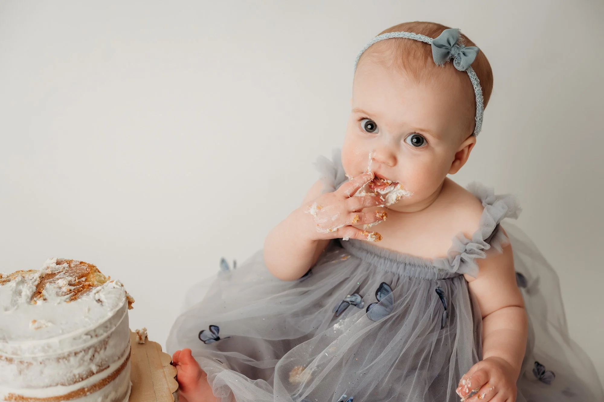 one-year-boy-first-year-cake-smash-indianapolis-fishers-photographer-41-2.jpg
