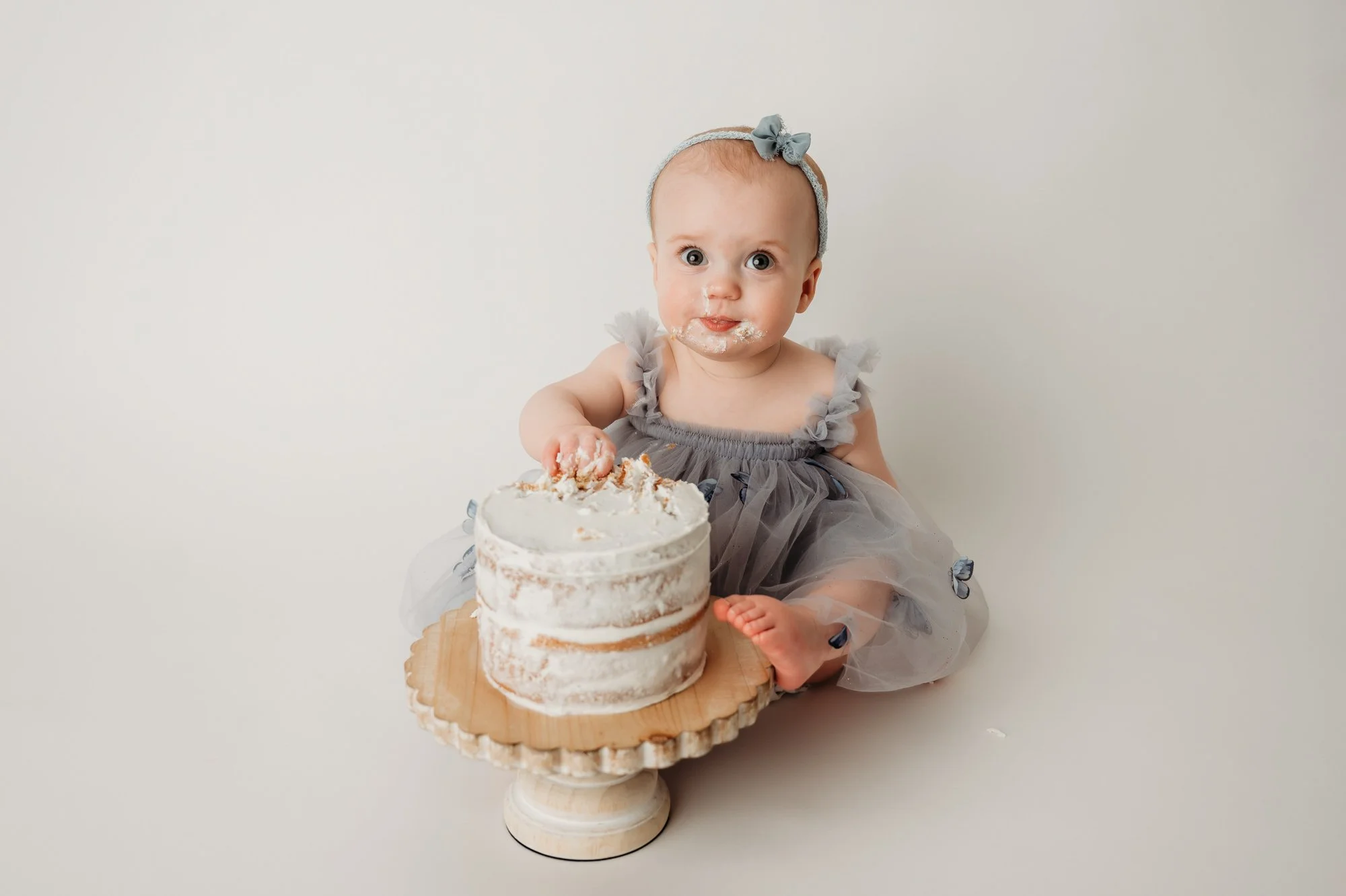 one-year-boy-first-year-cake-smash-indianapolis-fishers-photographer-38-2.jpg
