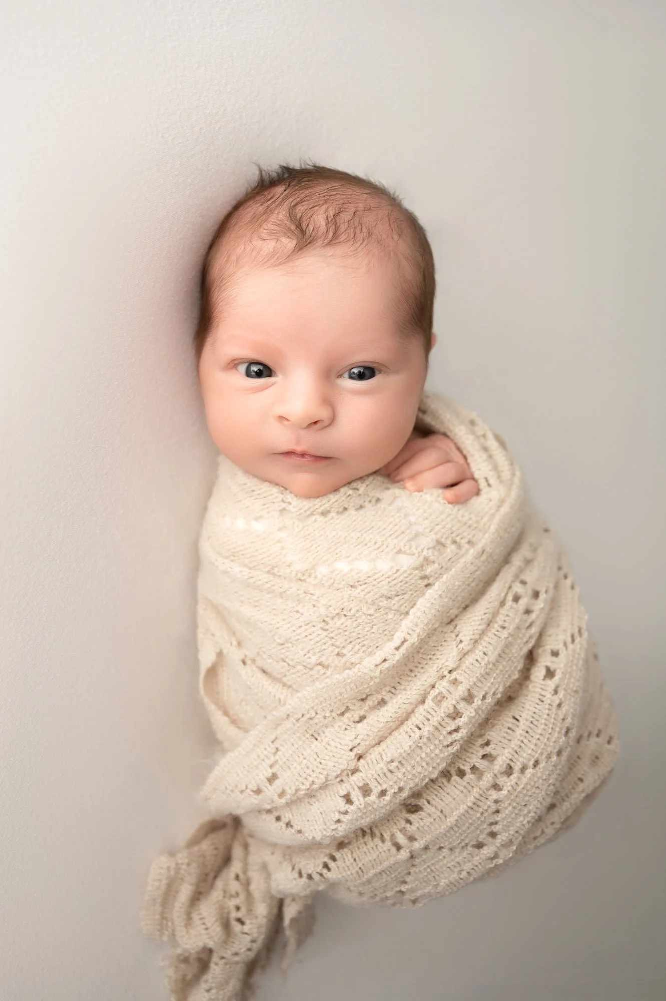 newborn-girl-neutrals-studio-indianapolis-fishers-photographer-7.jpg