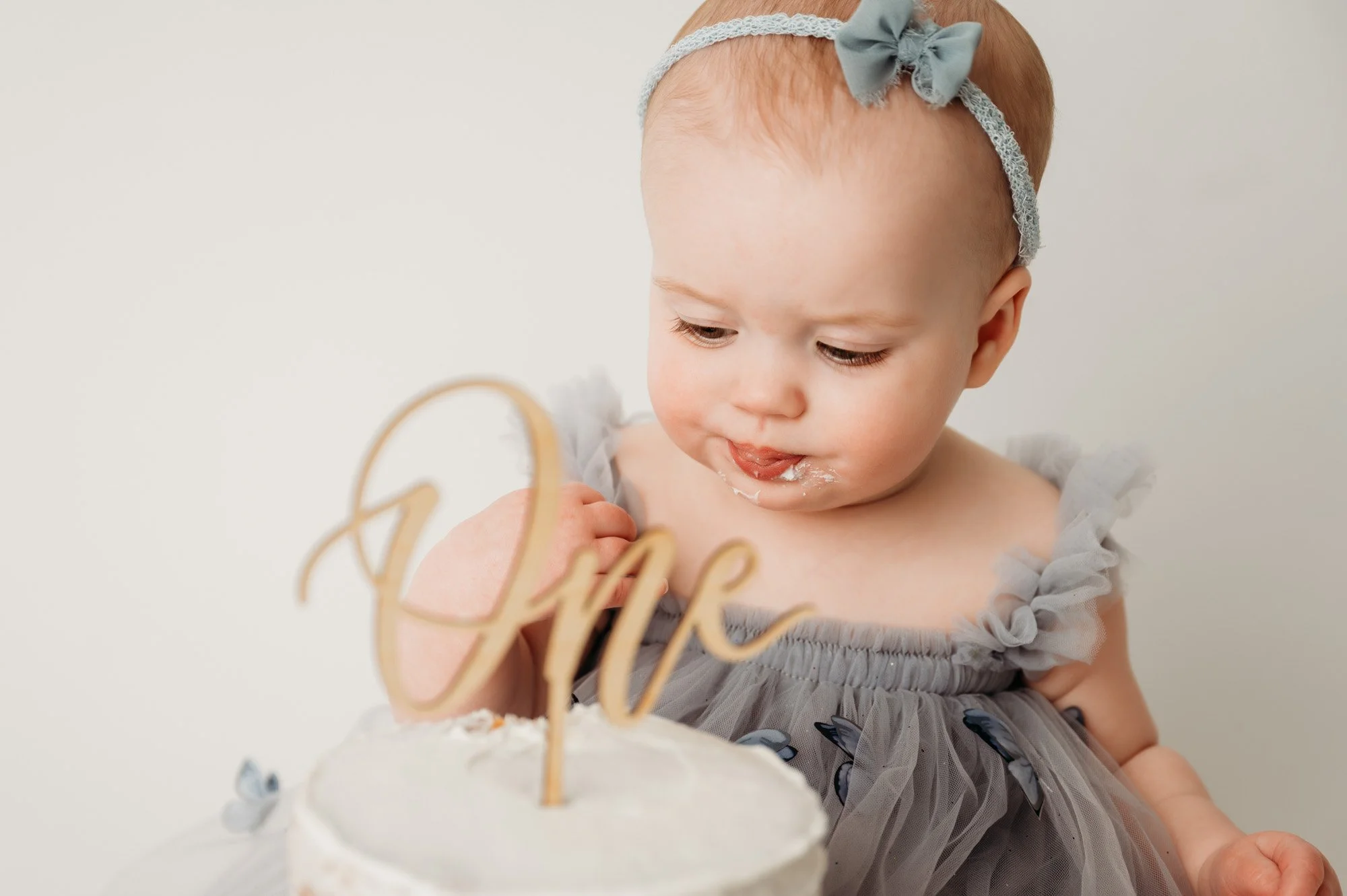 one-year-boy-first-year-cake-smash-indianapolis-fishers-photographer-34-2.jpg