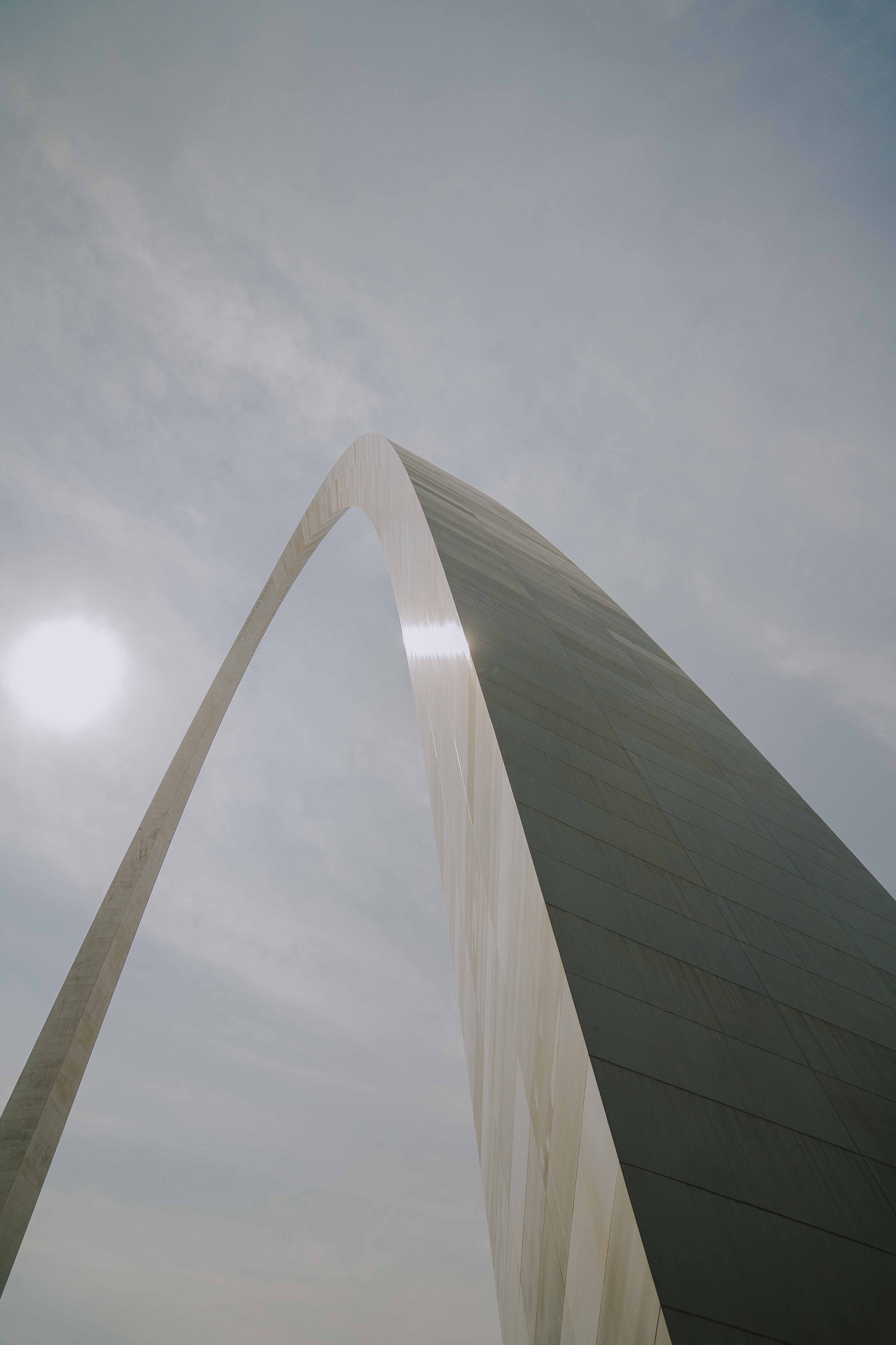St.LouisGatewayArch(WEBSITE).jpg