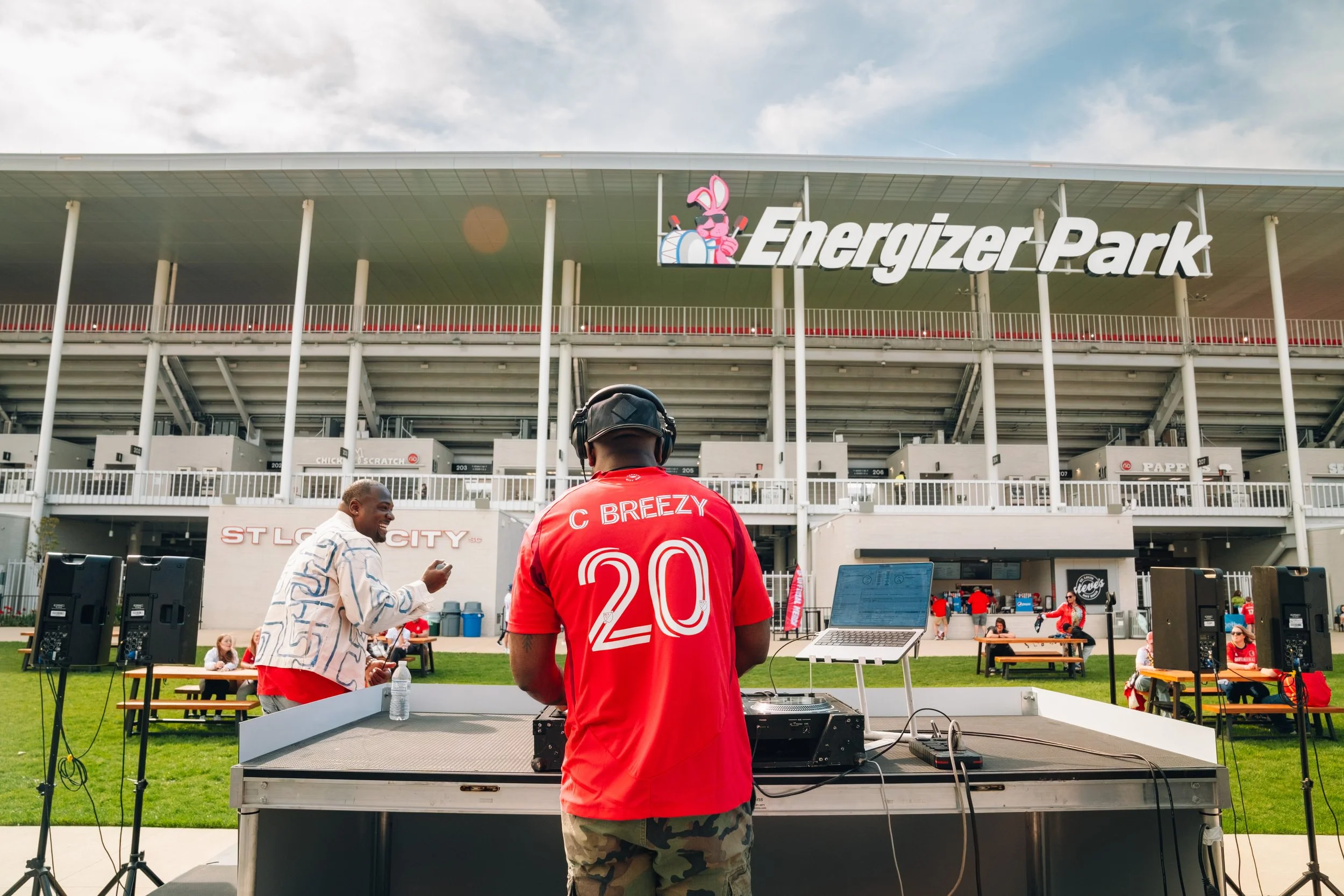 COPY DJ Chris Brown & Dsmoovee @ STL City Park (Website)-20.jpg