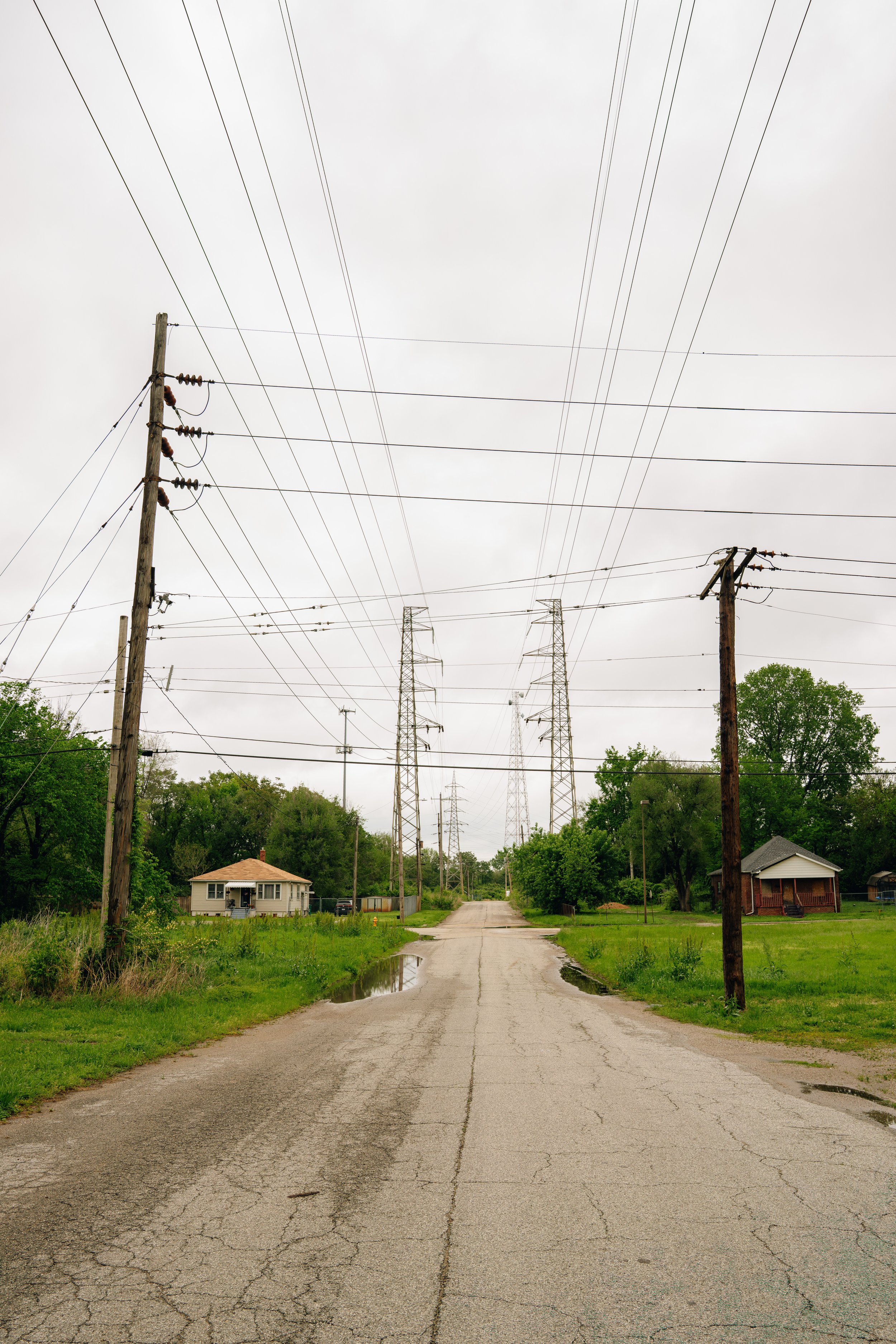 East STL Power Lines (4-29-25)-1.jpg