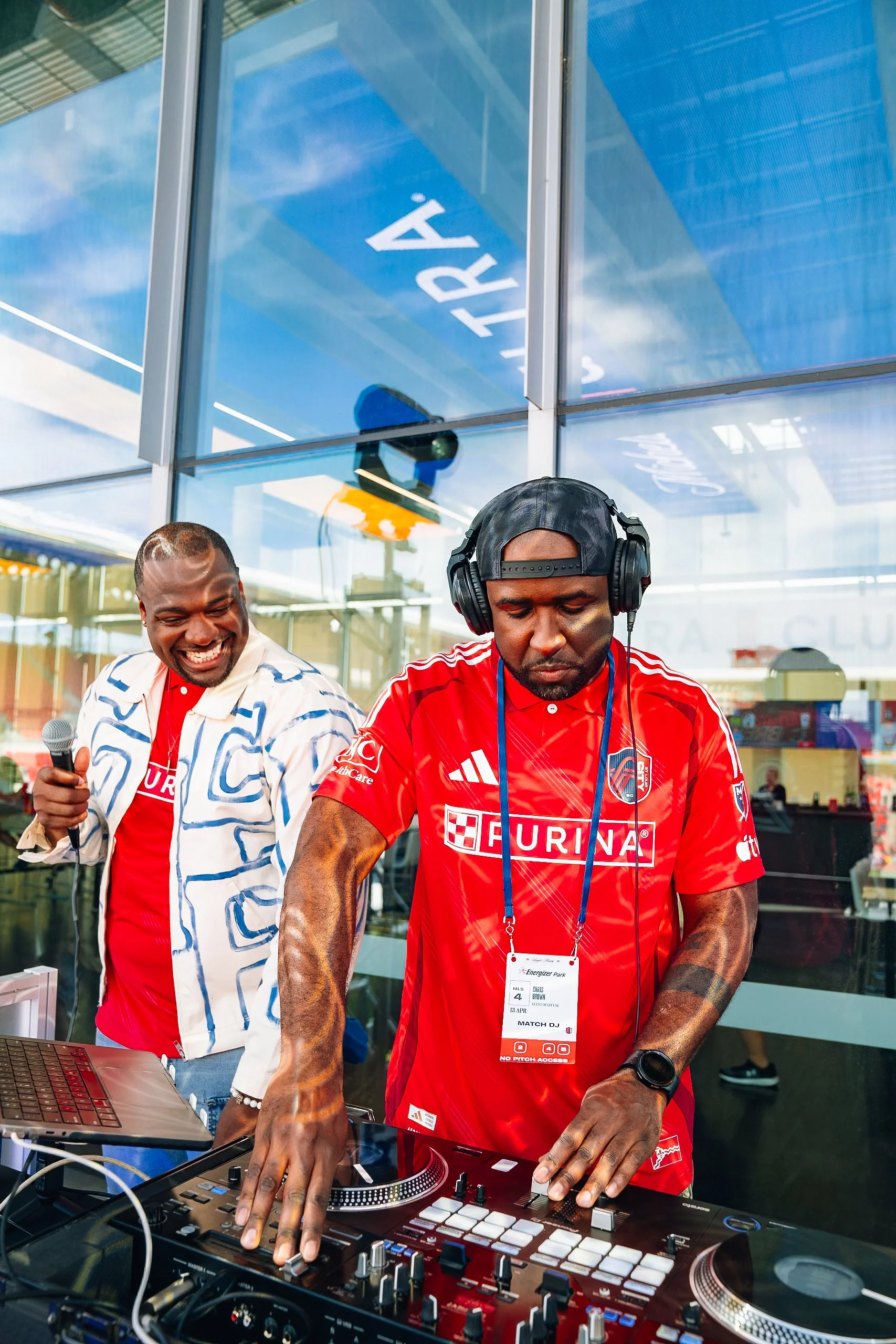 DJChrisBrown&Dsmoove@STLCITYSC-29.jpg
