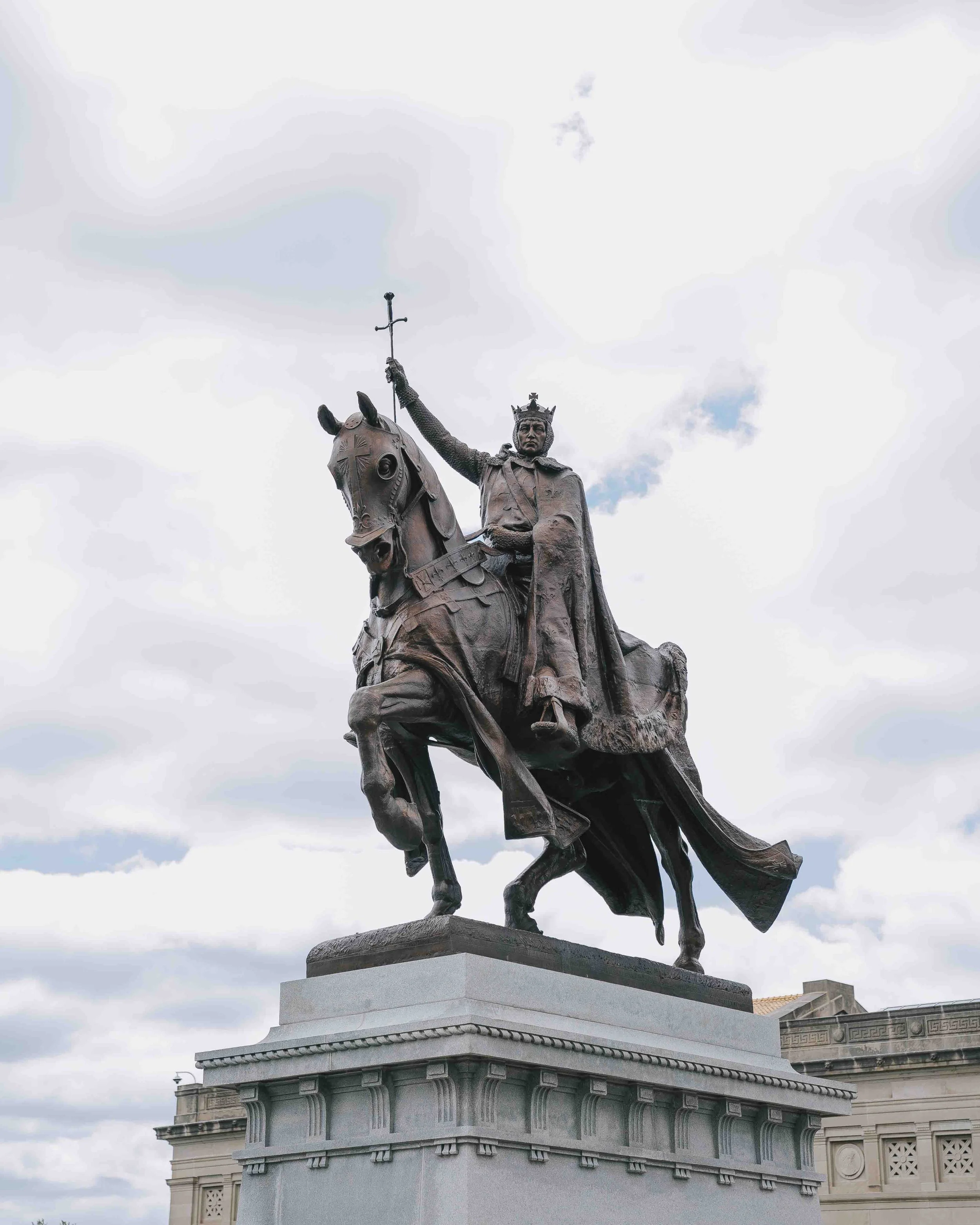 King Louis IX of France Statue (WEBSITE)-3.jpg