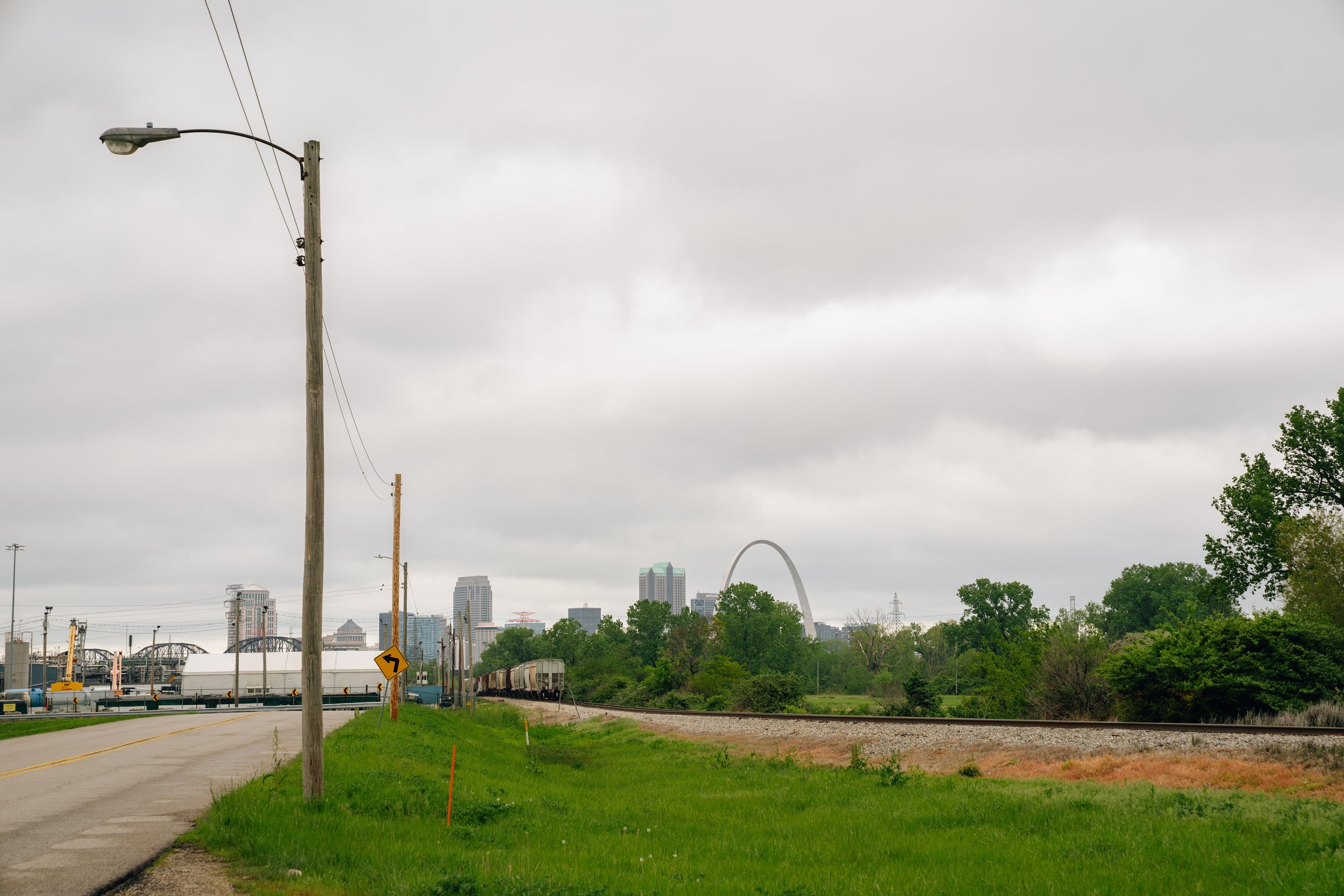 East STL Skyline Train (4-29-25)-2.jpg
