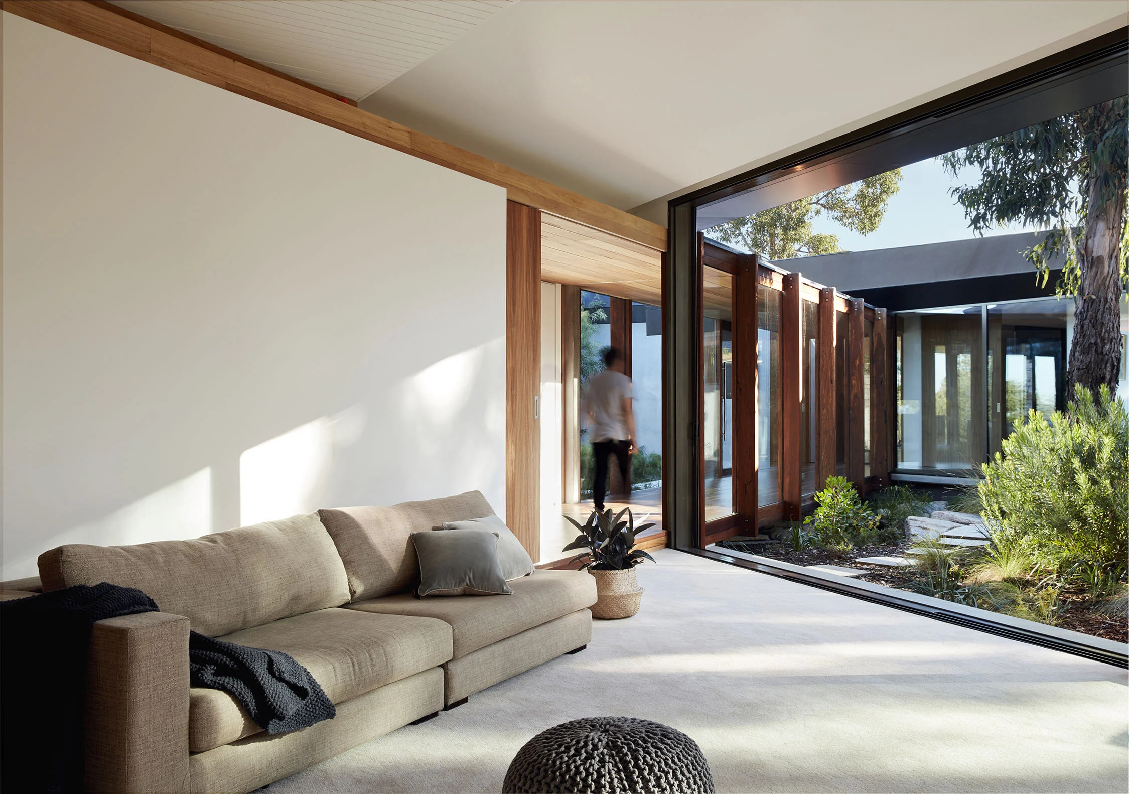 mornington_06.jpg