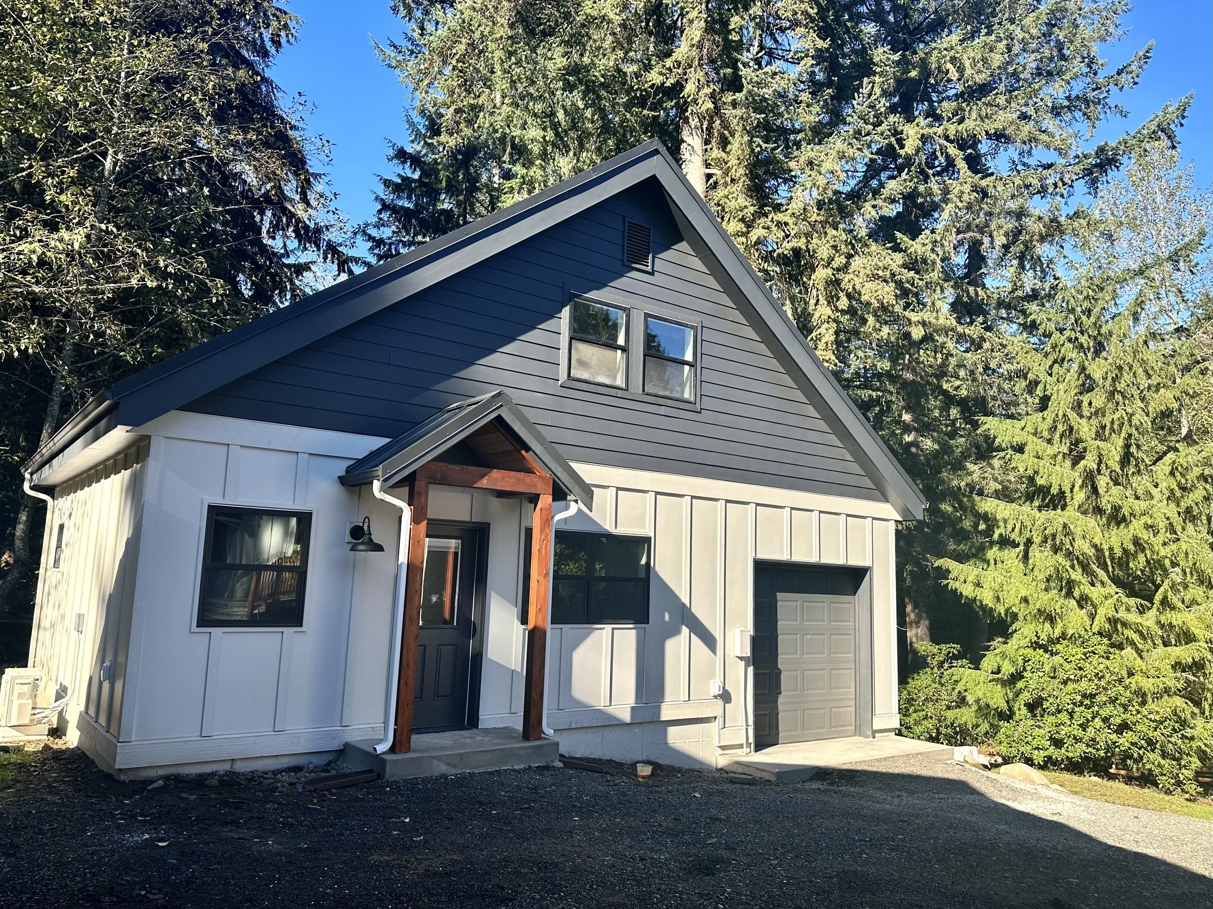 Duvall Detached Studio & Garage