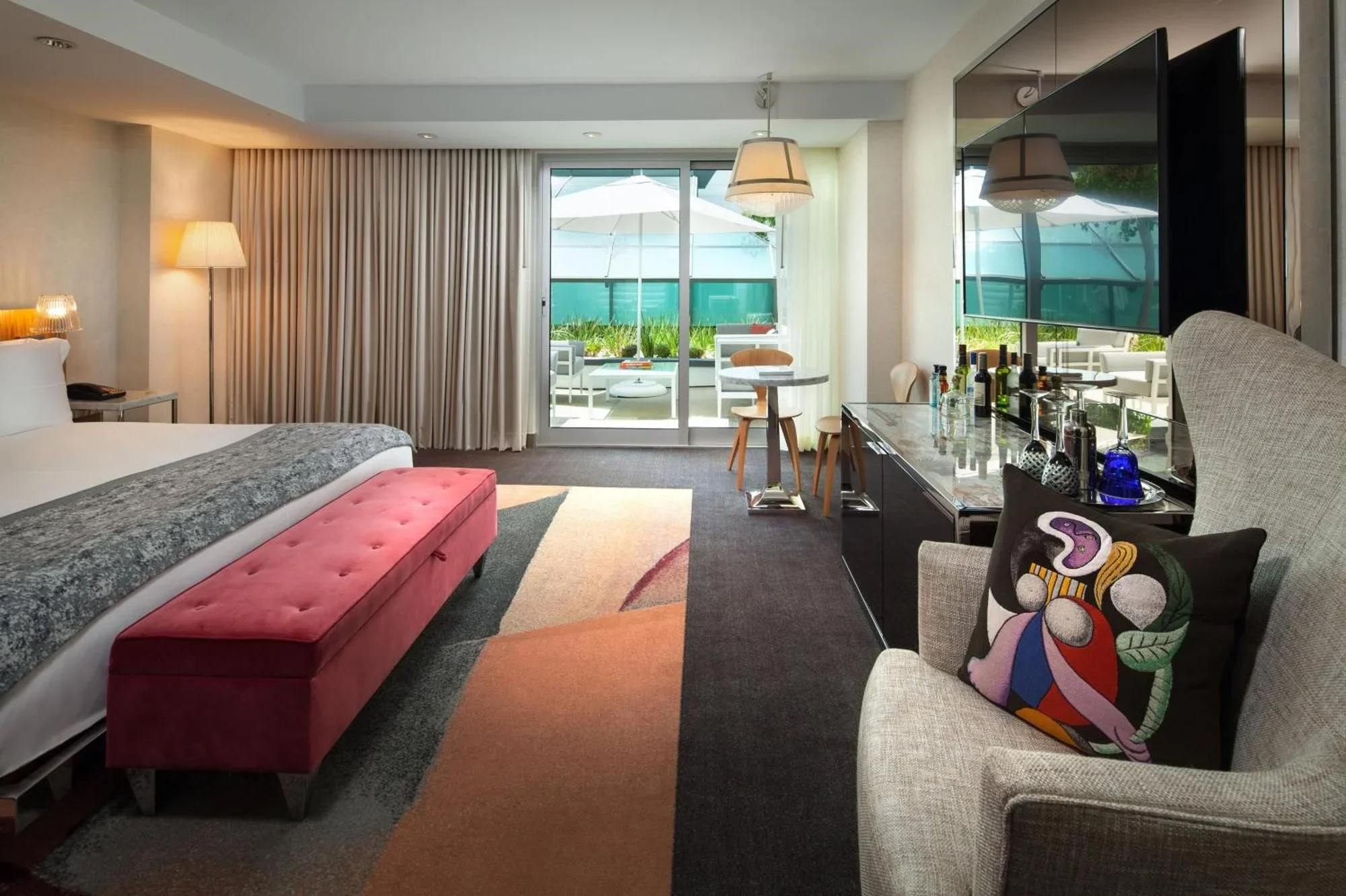 SLS_Hotel__a_Luxury_Collection_Hotel__Beverly_Hills_(11011_446631835).webp