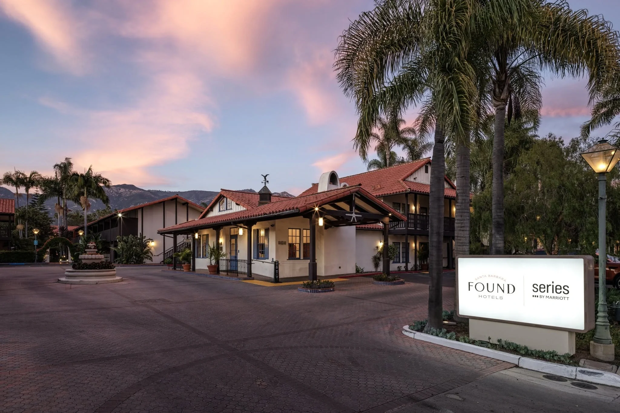 Found Hotels - Santa Barbara