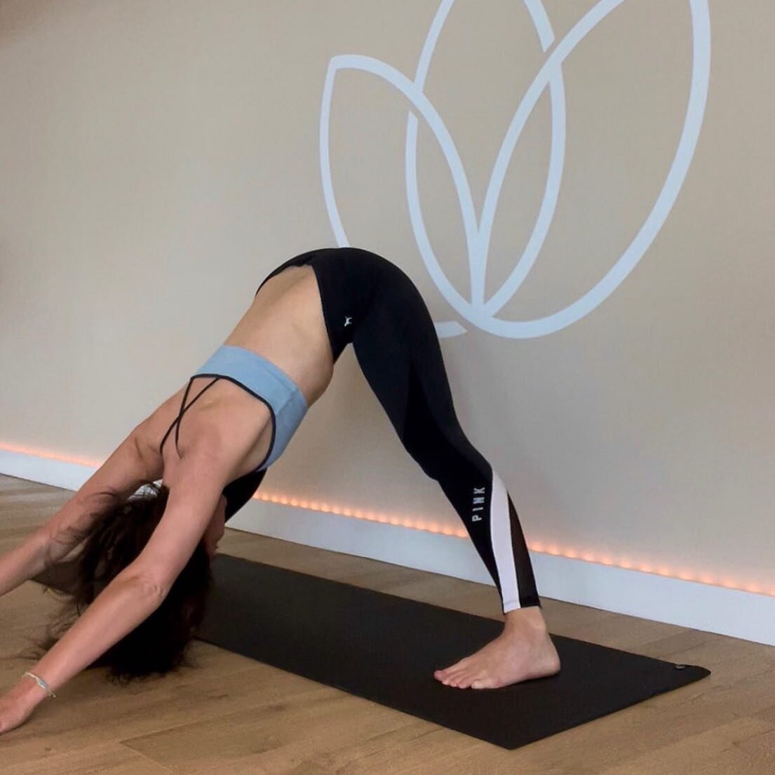 🌟 Facilitators Fave Postures 🌟
Wide leg down dog by Jade 

&ldquo;I think this is possibly my favourite of all poses! It just feel soooo good!
Yoga is just stretching right? WRONG! Whilst wide legged down dog is a particularly yummy stretch, you're
