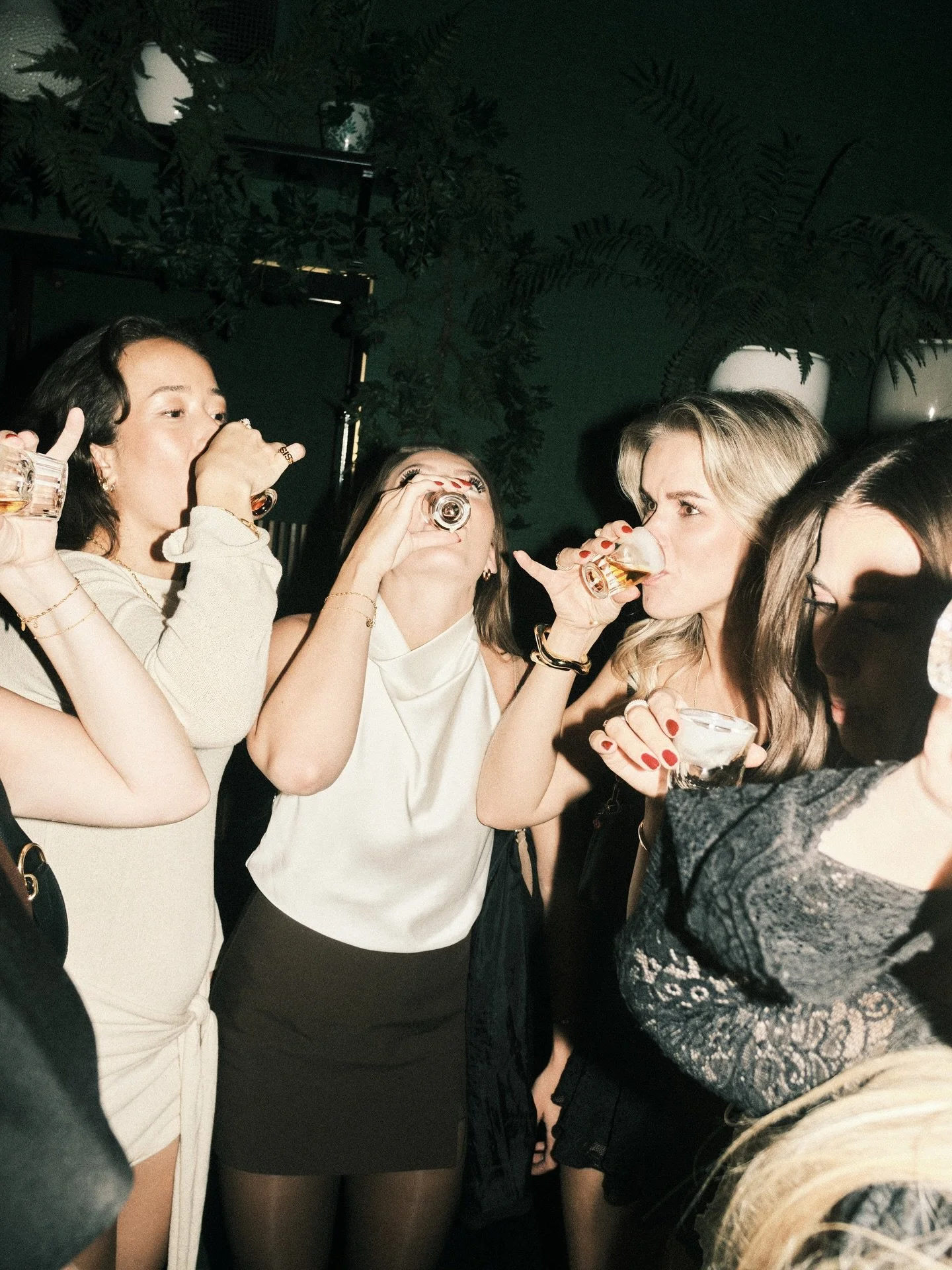 Ses vi till helgen?? 
TORSDAG:
@rk.lukas 
FREDAG:
@davidaita AW 17-22
@artinnadjatii terrassen
@anarebecka_rp dans
@barnet_k prime by night
LÖRDAG:
@dennisxmalmsten terrassen 23-01
@_tibben_ terrassen 01-04
@benjaminbaniassadi dans
@bbygusi l