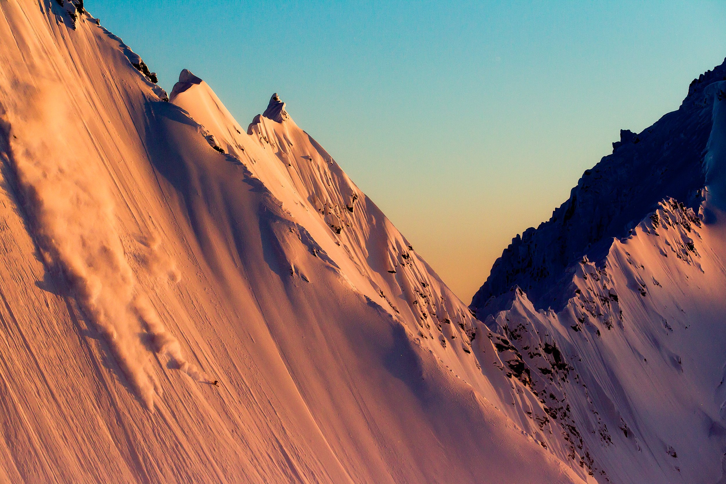 skiing-big-mountain-line-dusk.jpg