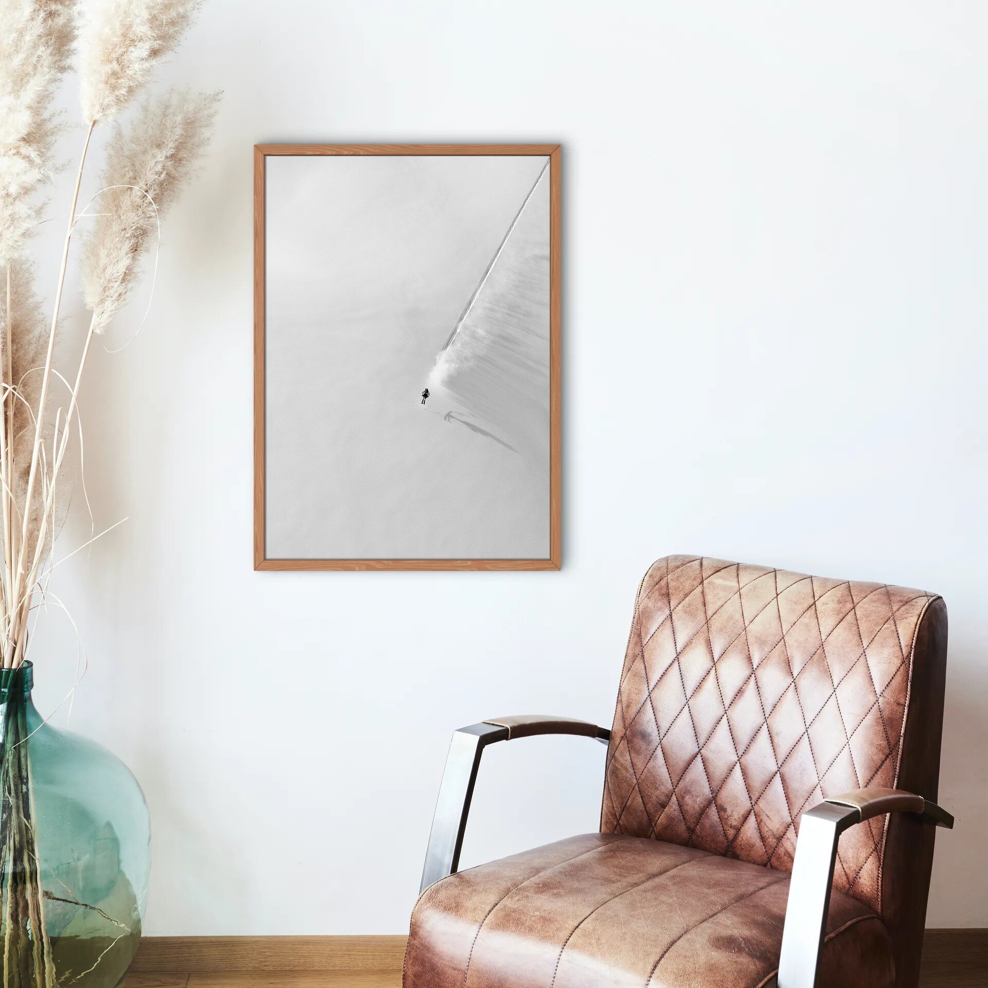 straightline-print-on-wall.jpeg