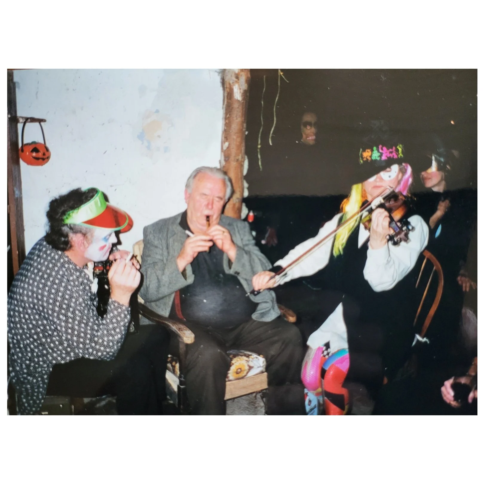 Craic ar an gCnoc! O&iacute;che Shamhna 1995... 👻

30 years ago today, shortly after our move to Cnoc Suain, we threw a Halloween party. 🎆
It was a clear moonlit night and a bonfire was lit on the top of the hill🔥
Family, friends and neighbours ga