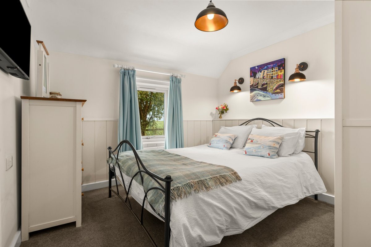 Bwthyn Y Ddol Moylegrove Holiday Cottage Patch - Pembrokeshire Holiday Co 113.jpg