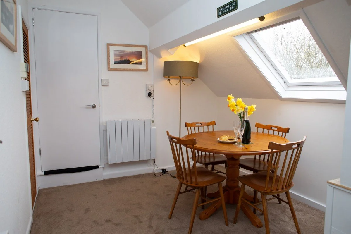 Pared Bach Gwbert Road Cardigan - Pembrokeshire Holiday Co 7.jpg