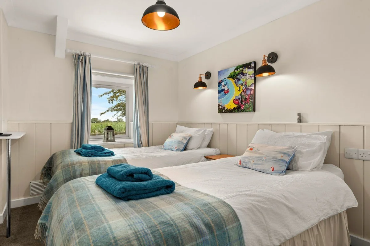 Bwthyn Y Ddol Moylegrove Holiday Cottage Patch - Pembrokeshire Holiday Co 115.jpg