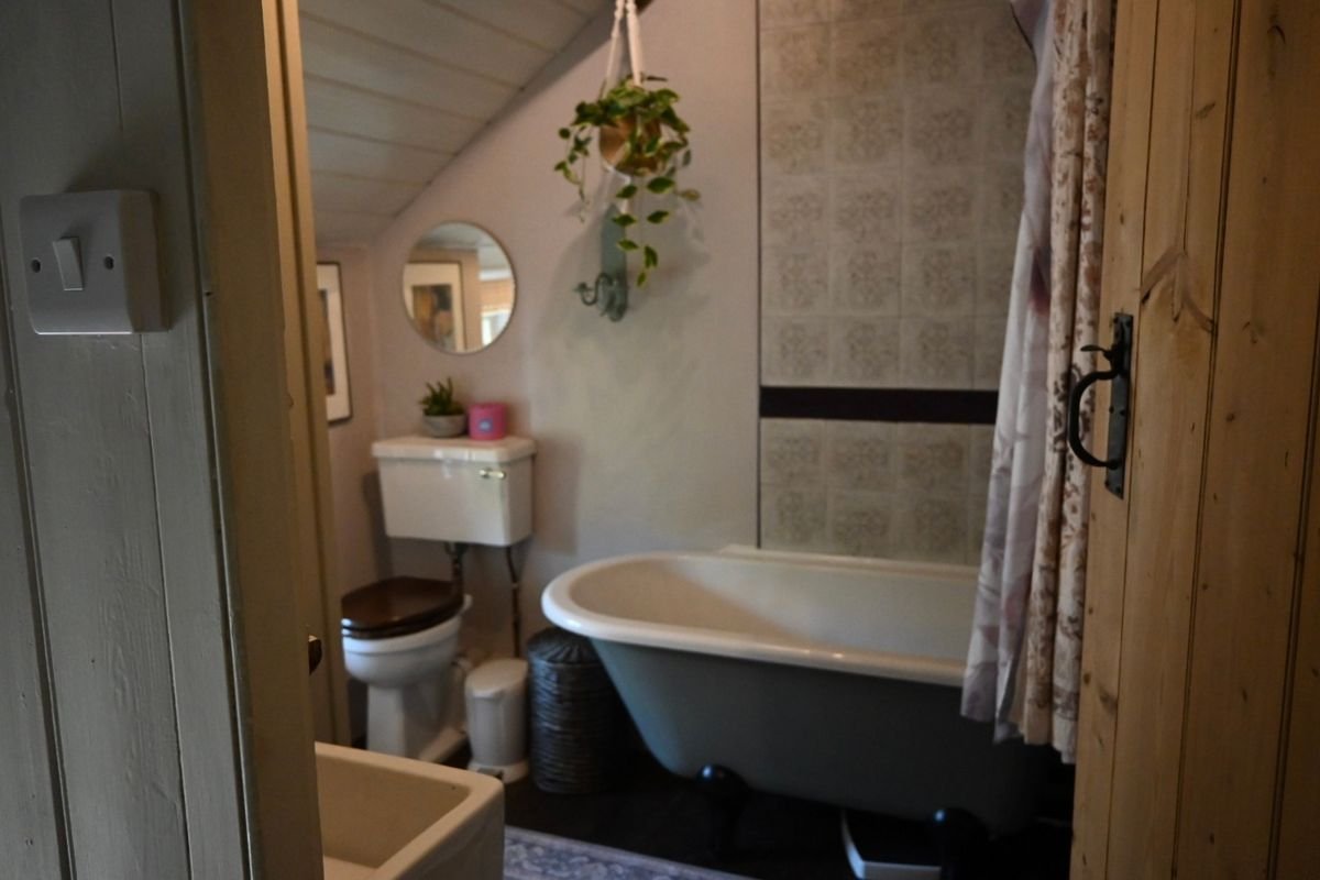 Bro Deg Cottage Moylegrove - Pembrokeshire Holiday Co 33.jpg