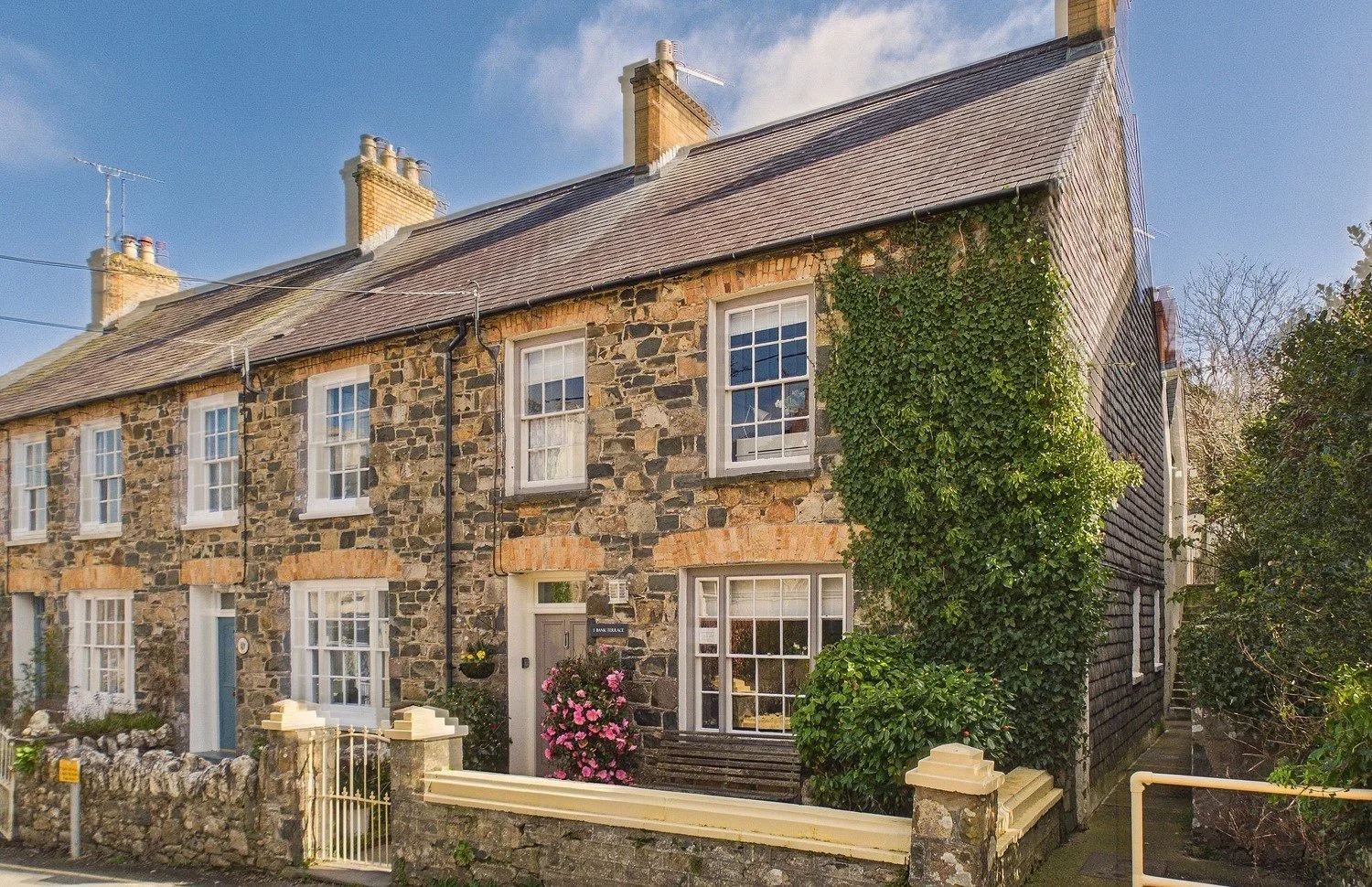 1 Banc Terrace Newport - Pembrokeshire Holiday Co 73.jpg