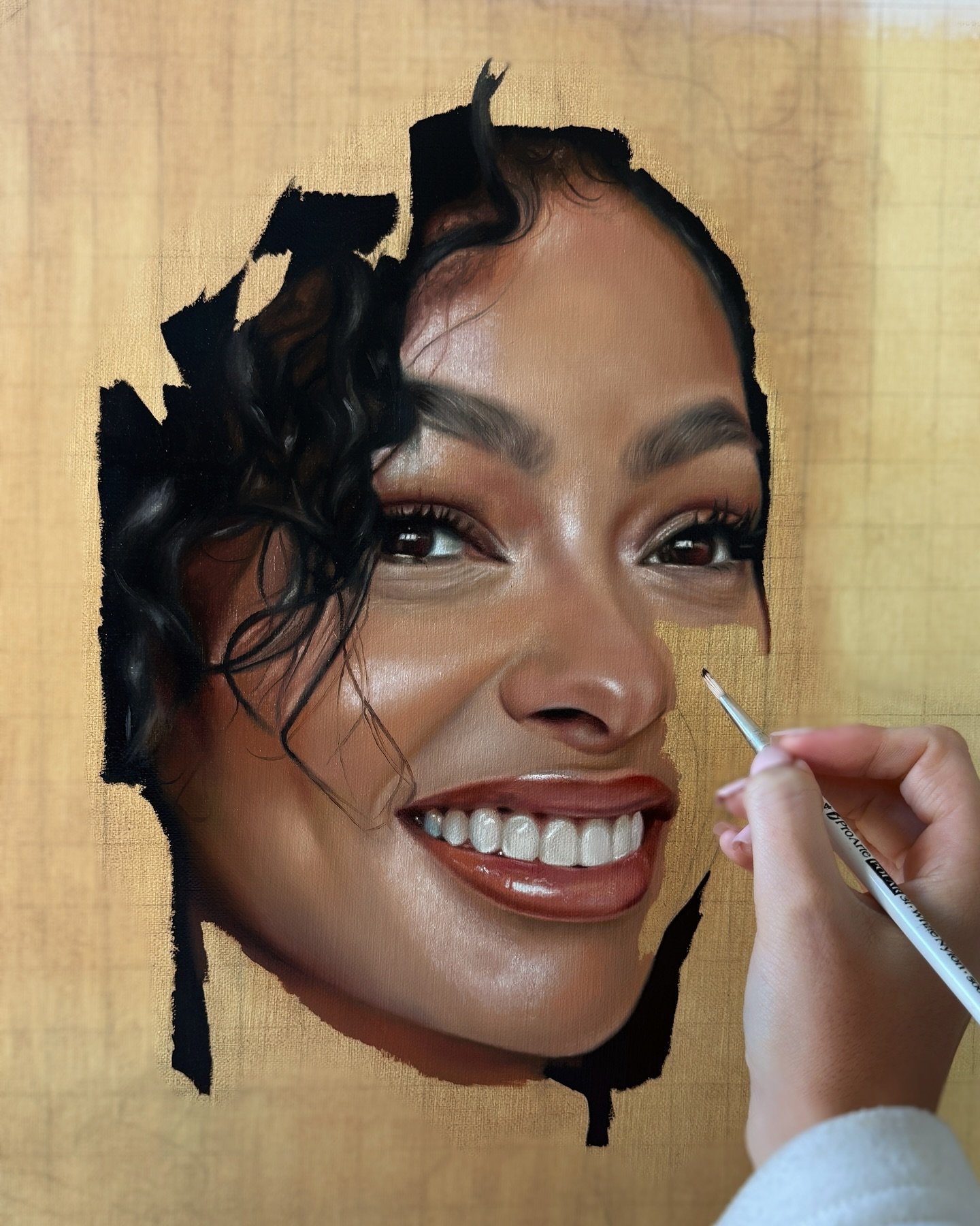 Some of you have already guessed it! I&rsquo;m painting @jaydepierce 🤭 This is my second painting for Jayde and this time we&rsquo;ve gone BIG!! I know it&rsquo;s only a sneak peak but I&rsquo;m so excited to see where this painting goes and show al