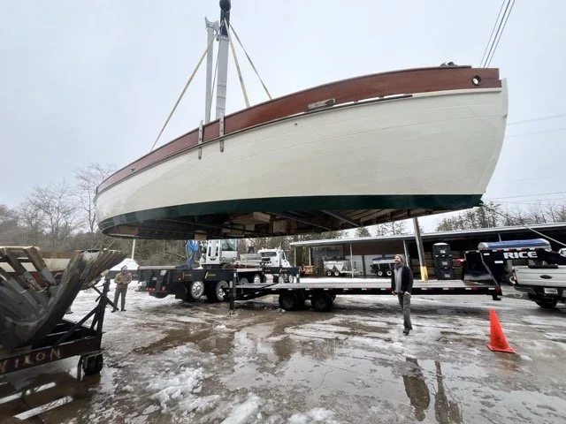 lifting the hull with crane