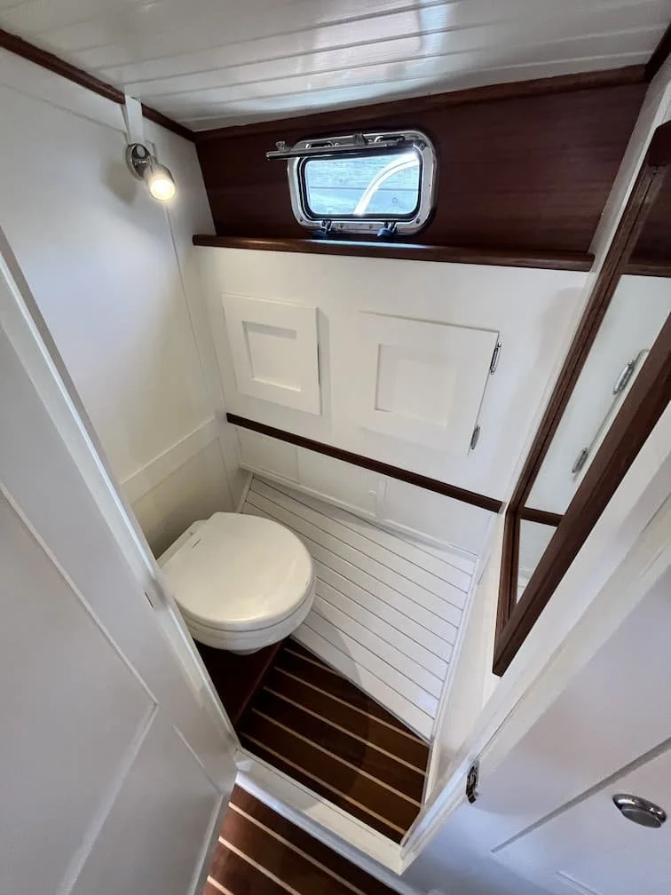 custom interior for Wasque 26