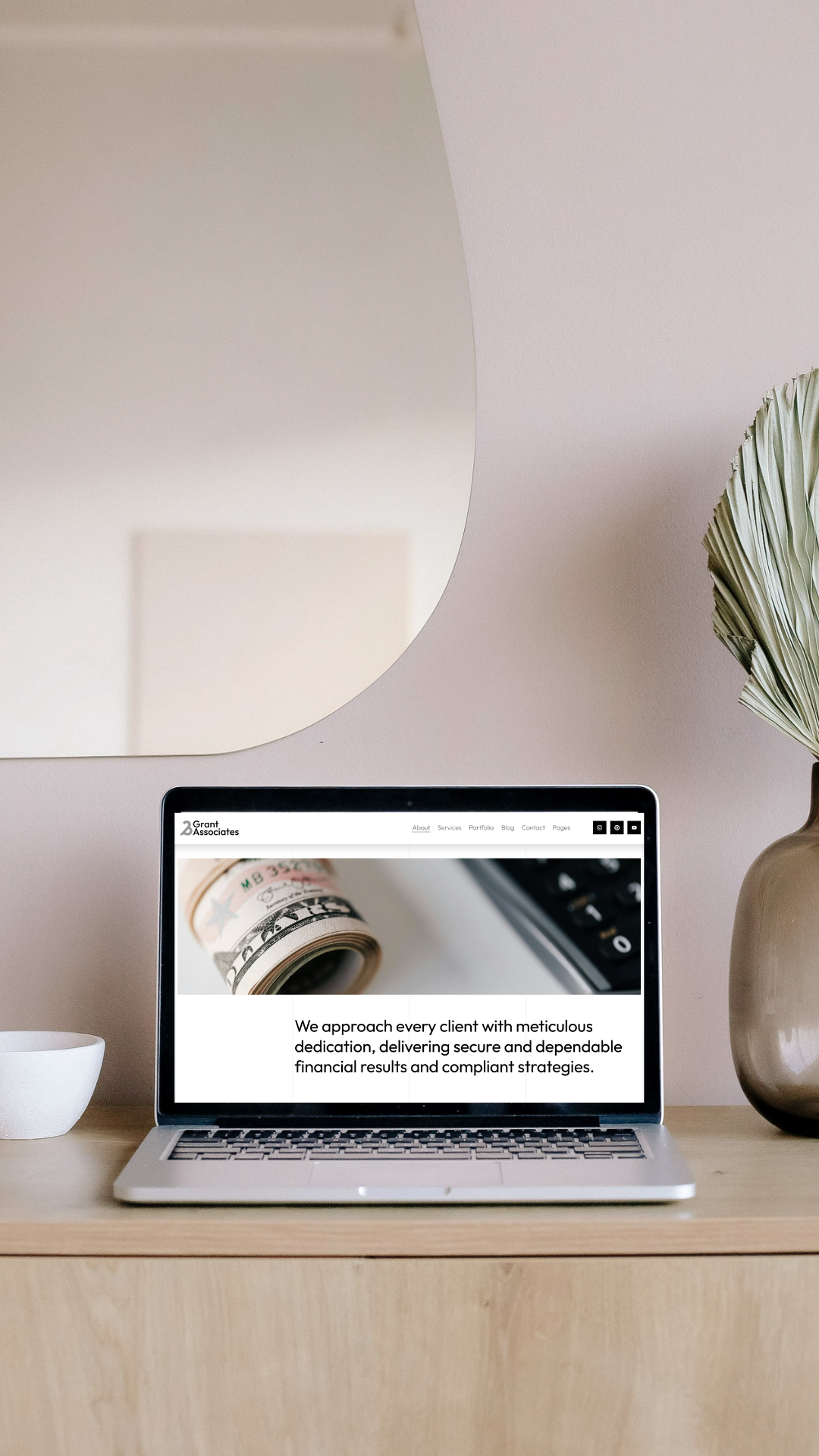 Squarespace real estate website integrated with IDX and scheduling tools — Applet Studio