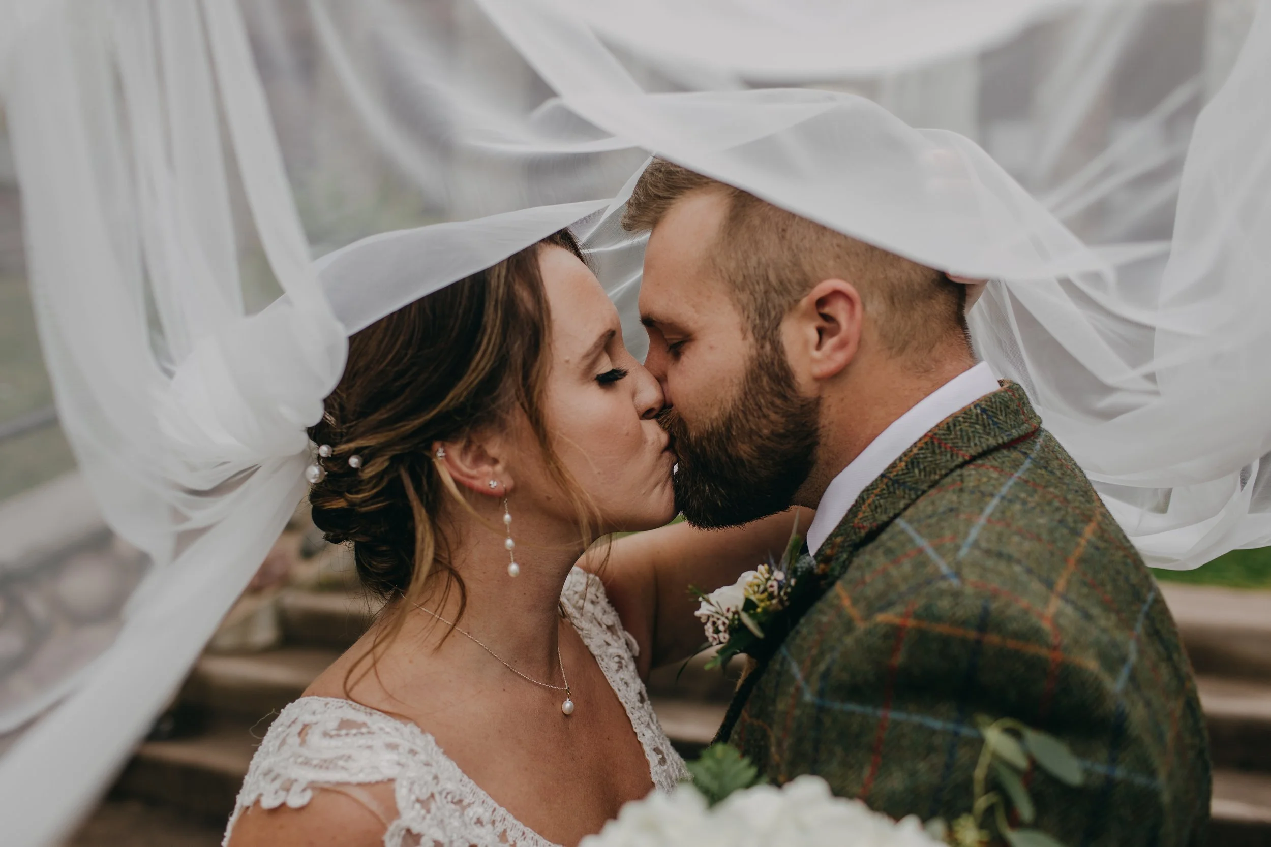 Minneapolis Wedding Photographer