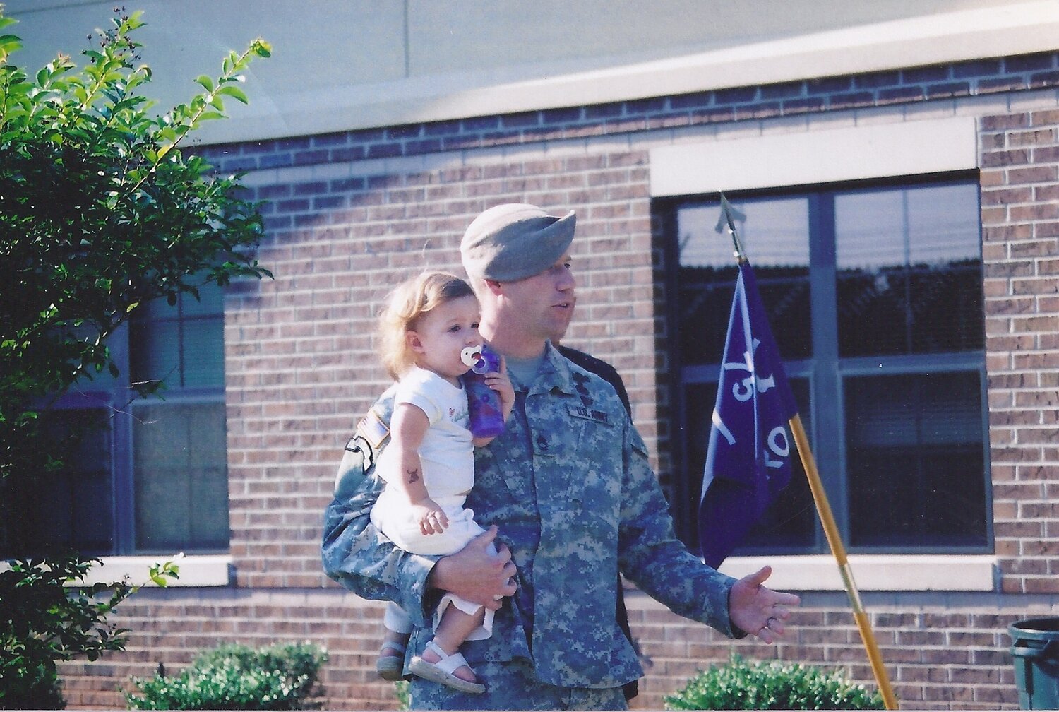 2006 - Brandon and his daughter, Elli, 75th Ranger Regiment