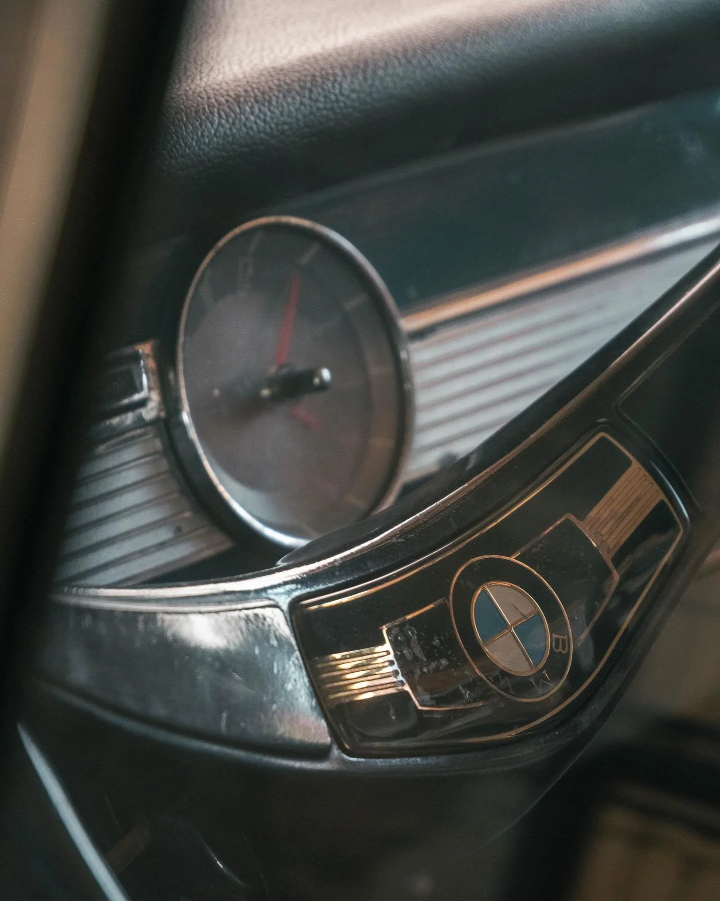 sapore d&rsquo;altri tempi / il passato &egrave; lento, ma tende a sparire. brutta tendenza. il presente &egrave; frenetico, tende a durare poco. va di moda il vintage, da tanto, ma non da sempre. quando il vintage era il presente, a suo tempo, non a