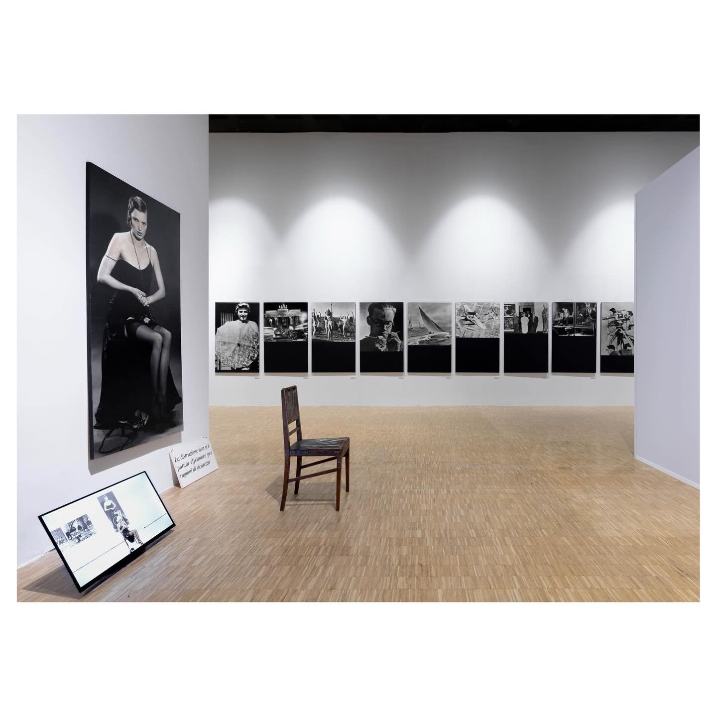 Fabio Mauri / De Oppressione
@triennalemilano 
.
di @genesi_arte_diritti_umani 
a cura di @ilariabernardi_ 
con @fabiomauriofficial 
visual @2f.studio_federicafaleschini 
.
.
.
#stefanotacchinardi #photography #fotografia #canon #architecturephotogra